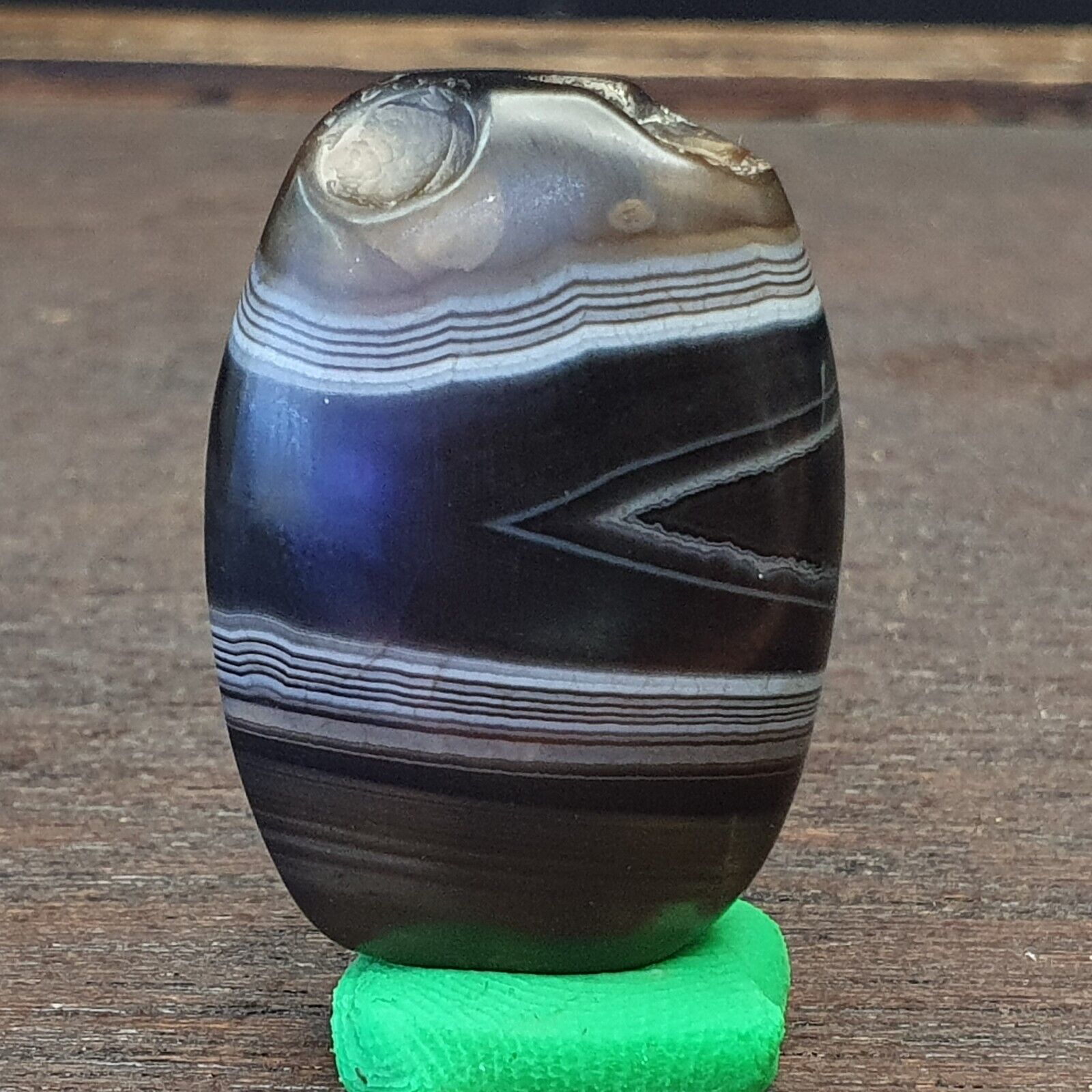 Antique Old Himalayan Indo Tibetan Very Rare Pattern Agate Bead Amulet
