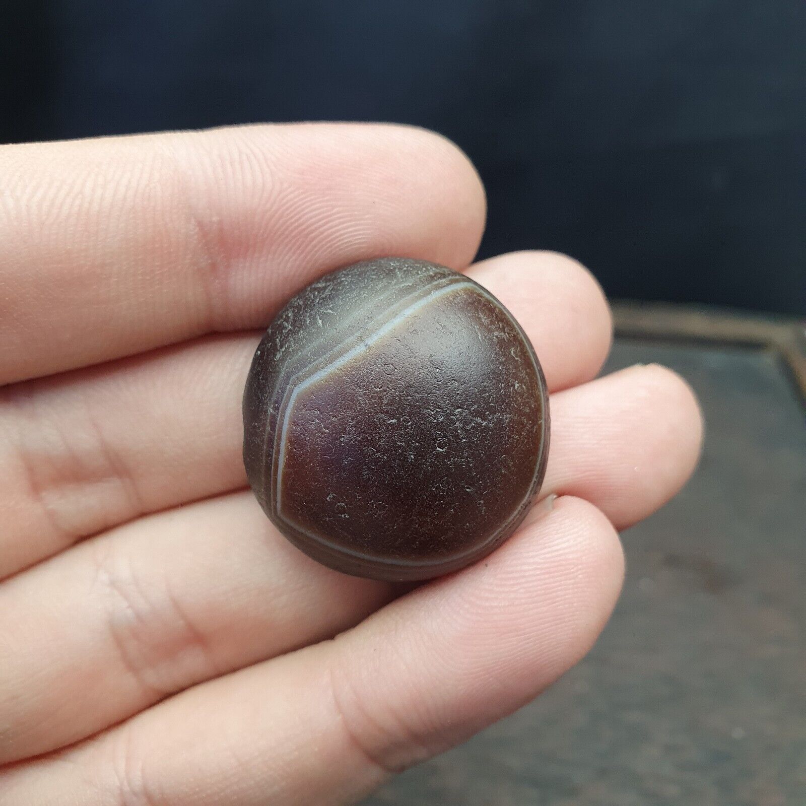 Antique Luk Mik Goat Eye Agate Dzi Amulet Bead