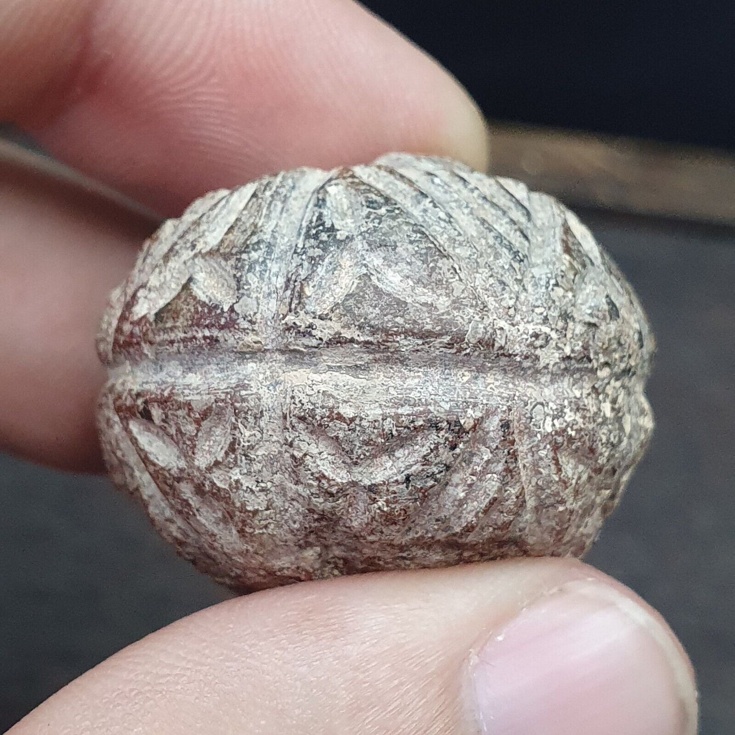 批次 2 古代喜馬拉雅稀有玉石和黑石雕刻大珠