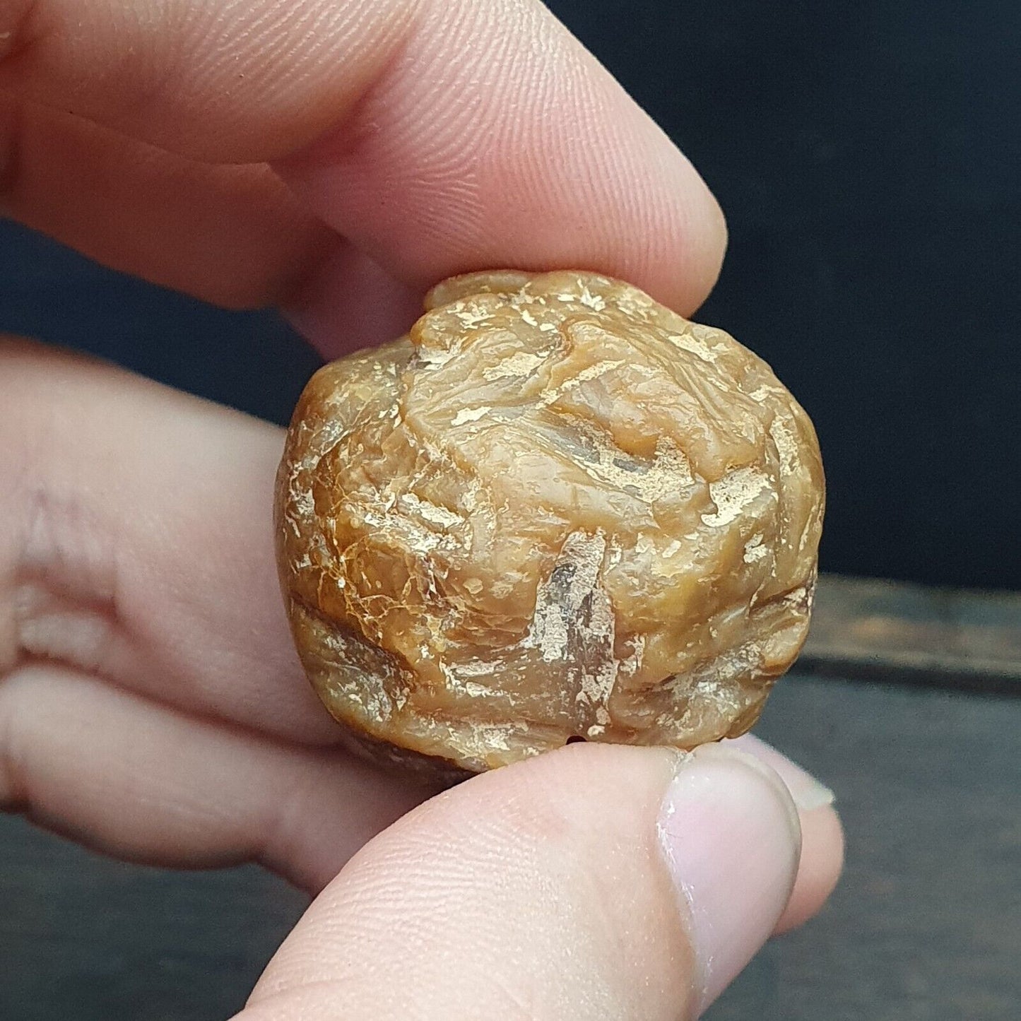 批次 2 古代喜馬拉雅稀有玉石和黑石雕刻大珠