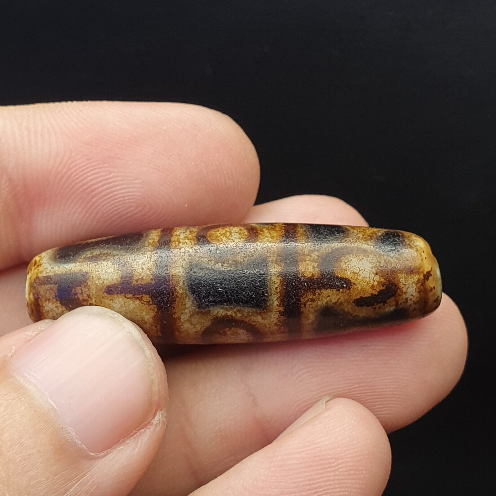 Vintage OLD Himalayan Indo Tibetan rare EYE Patterns eyes Dzi Amulet Beads
