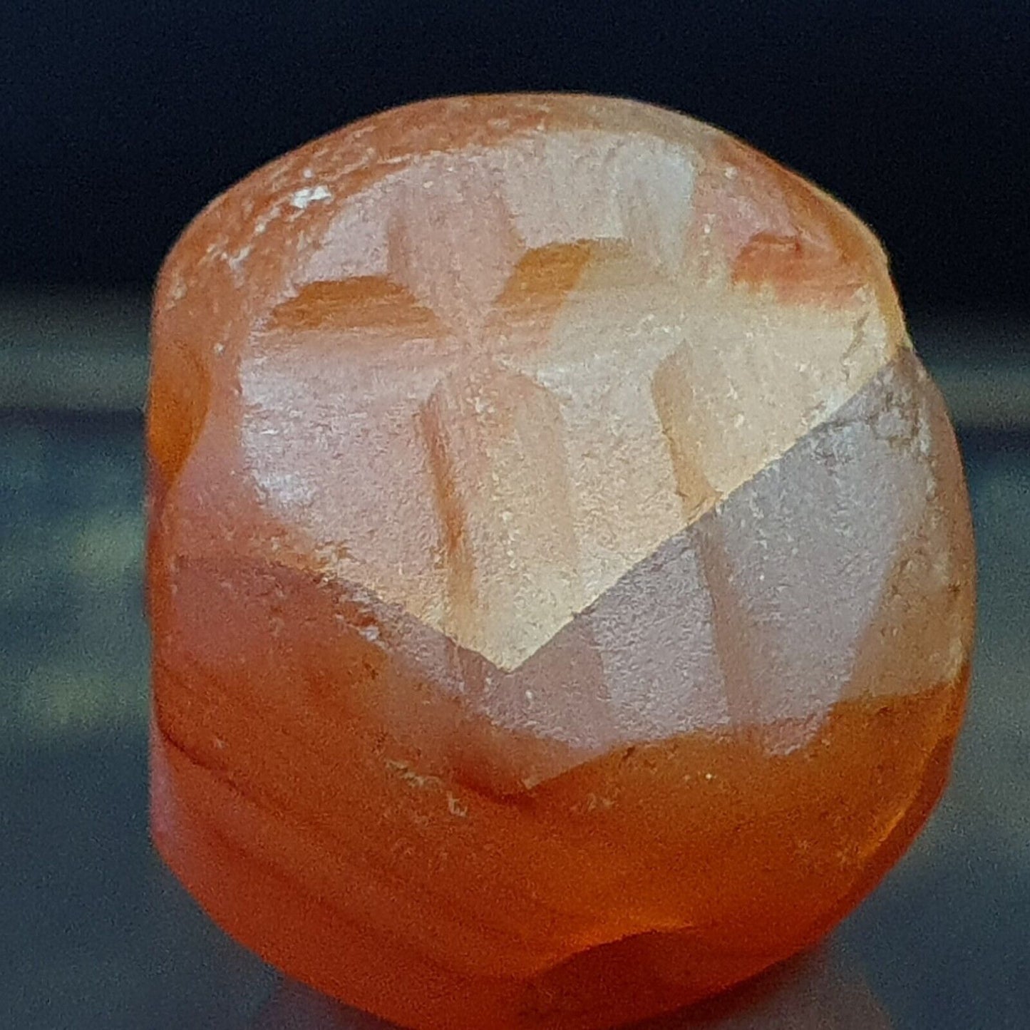 Echtes antikes Achat-Stempelsiegel-Intaglio-Siegel, sassanidische gravierte Anhängerperle