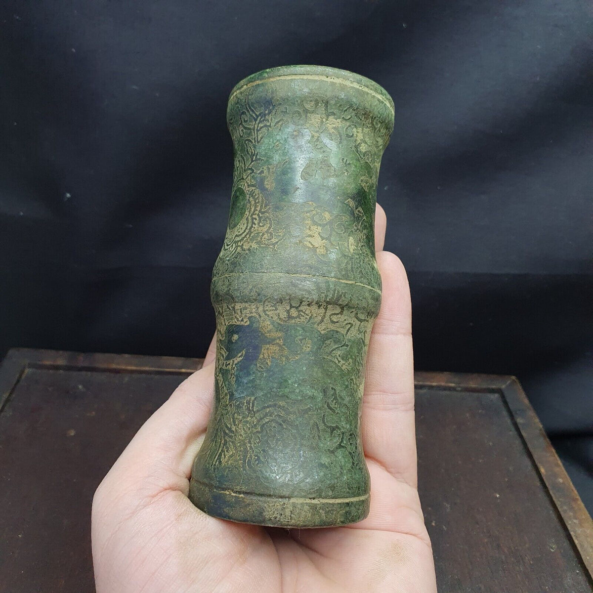CARVED WITH DRAGON DECORATION OLD CHINESE ANTIQUES JADE SNUFF BOTTLE,