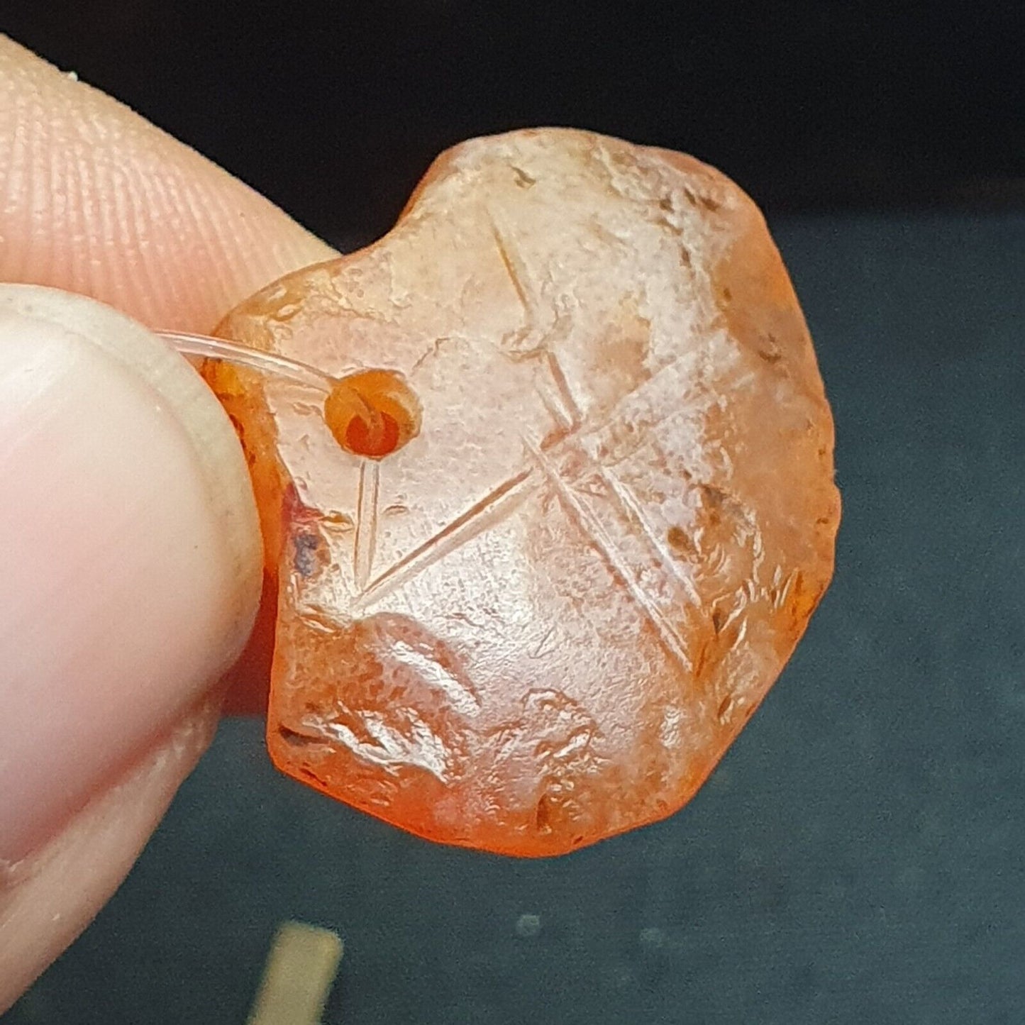 Wundervolle antike sasanische geätzte Karneolperle in gutem Zustand