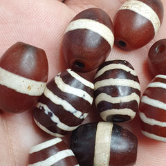 BEAUTIFUL LOT Vintage Old Himalayan Indo Tibetan Etched Agate Beads lot 10 Beads