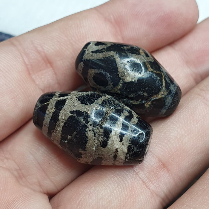Vintage Old Himalayan Indo Tibetan Etched Agate Beads Lot 2 Pieces