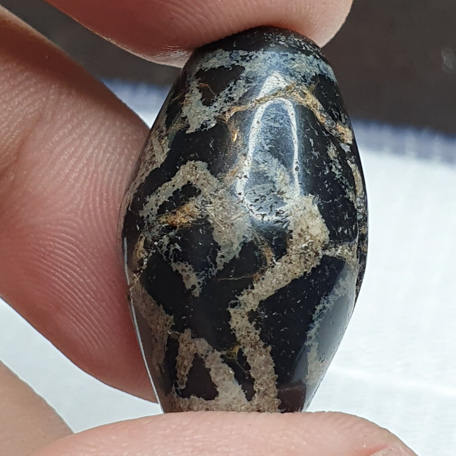 Vintage Old Himalayan Indo Tibetan Etched Agate Beads lot 2 Pieces