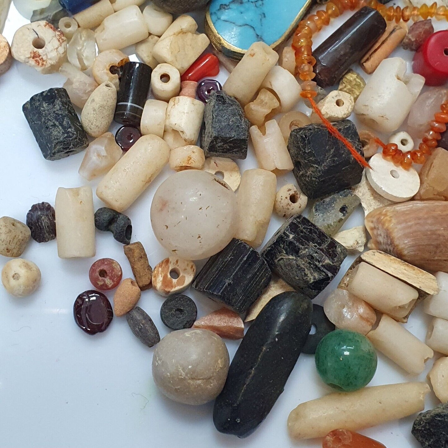 370 Gramm Vintage antike tibetische Himalaya-afrikanische Perlen-Lot