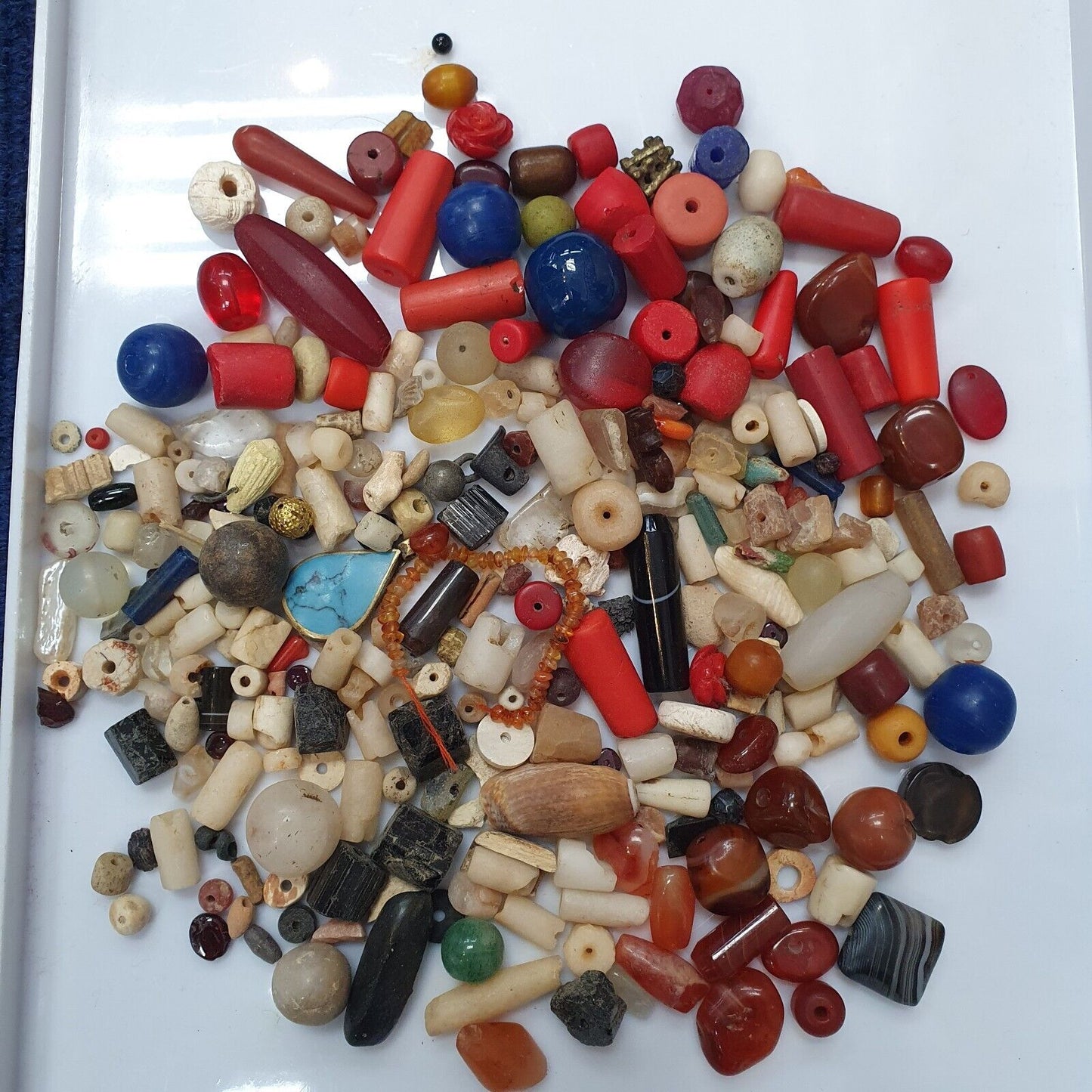 370 Gramm Vintage antike tibetische Himalaya-afrikanische Perlen-Lot