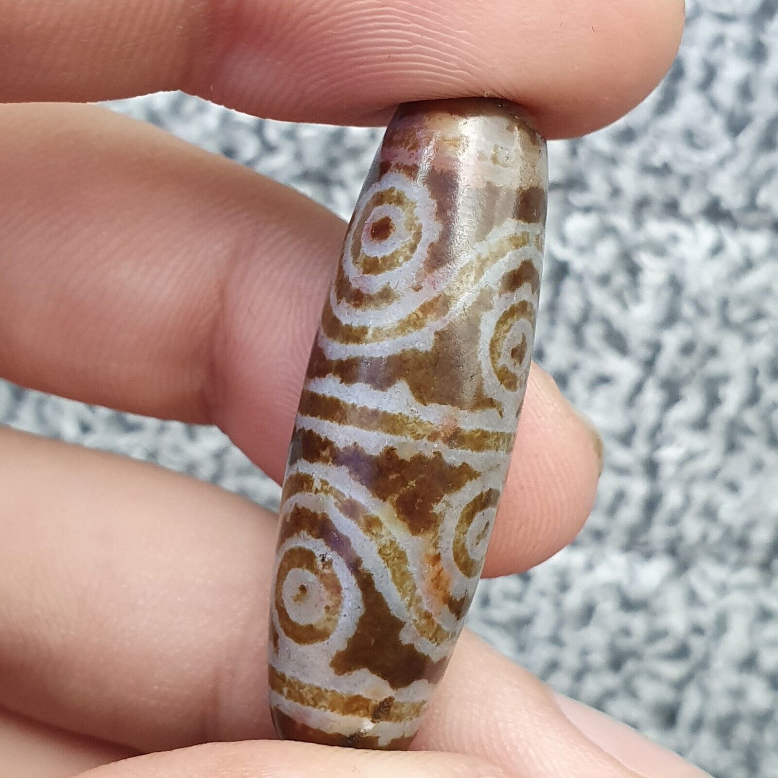 OLD Indo Tibetan Eyes Beads unique Patterns Dzi Amulet Beads