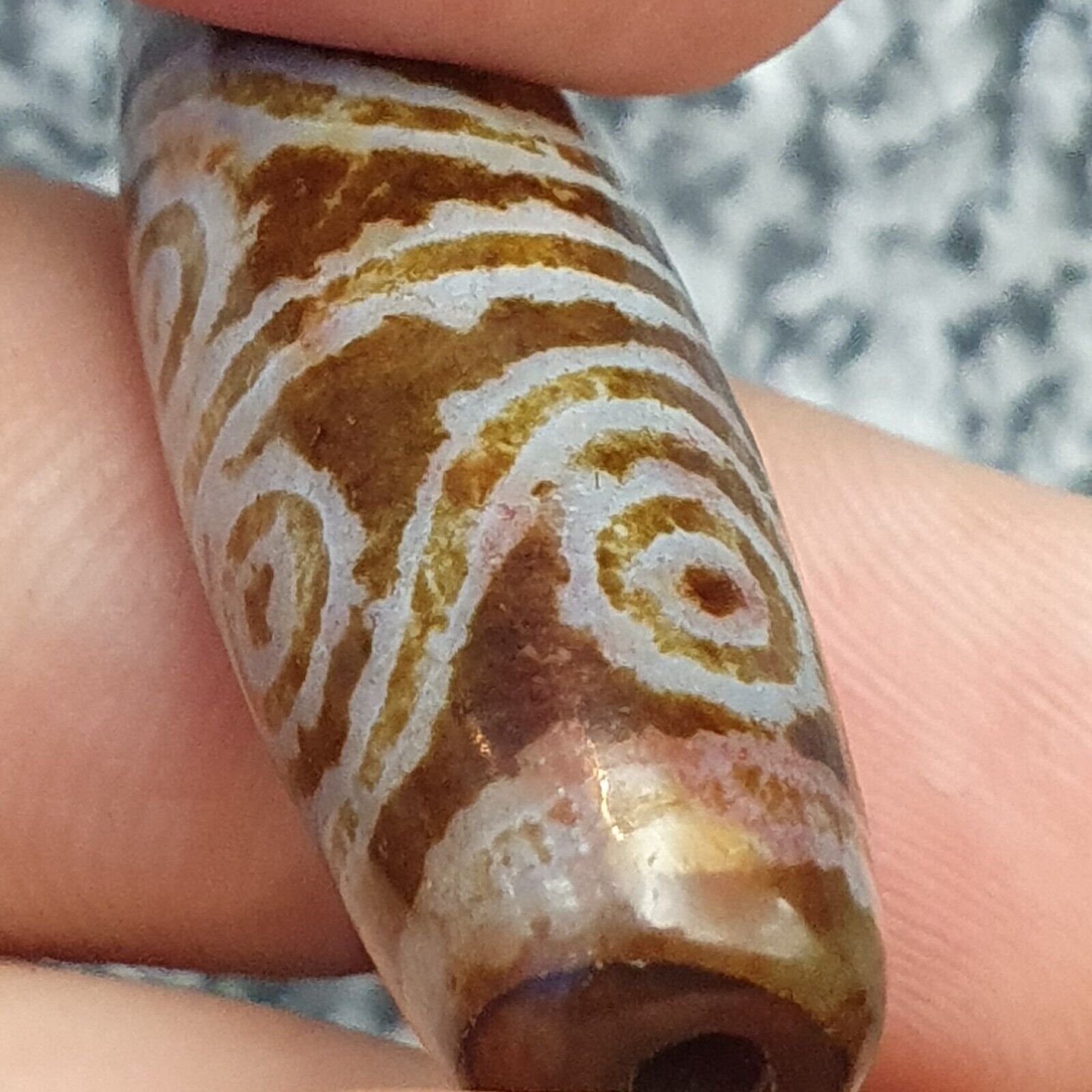 OLD Indo Tibetan Eyes Beads unique Patterns Dzi Amulet Beads