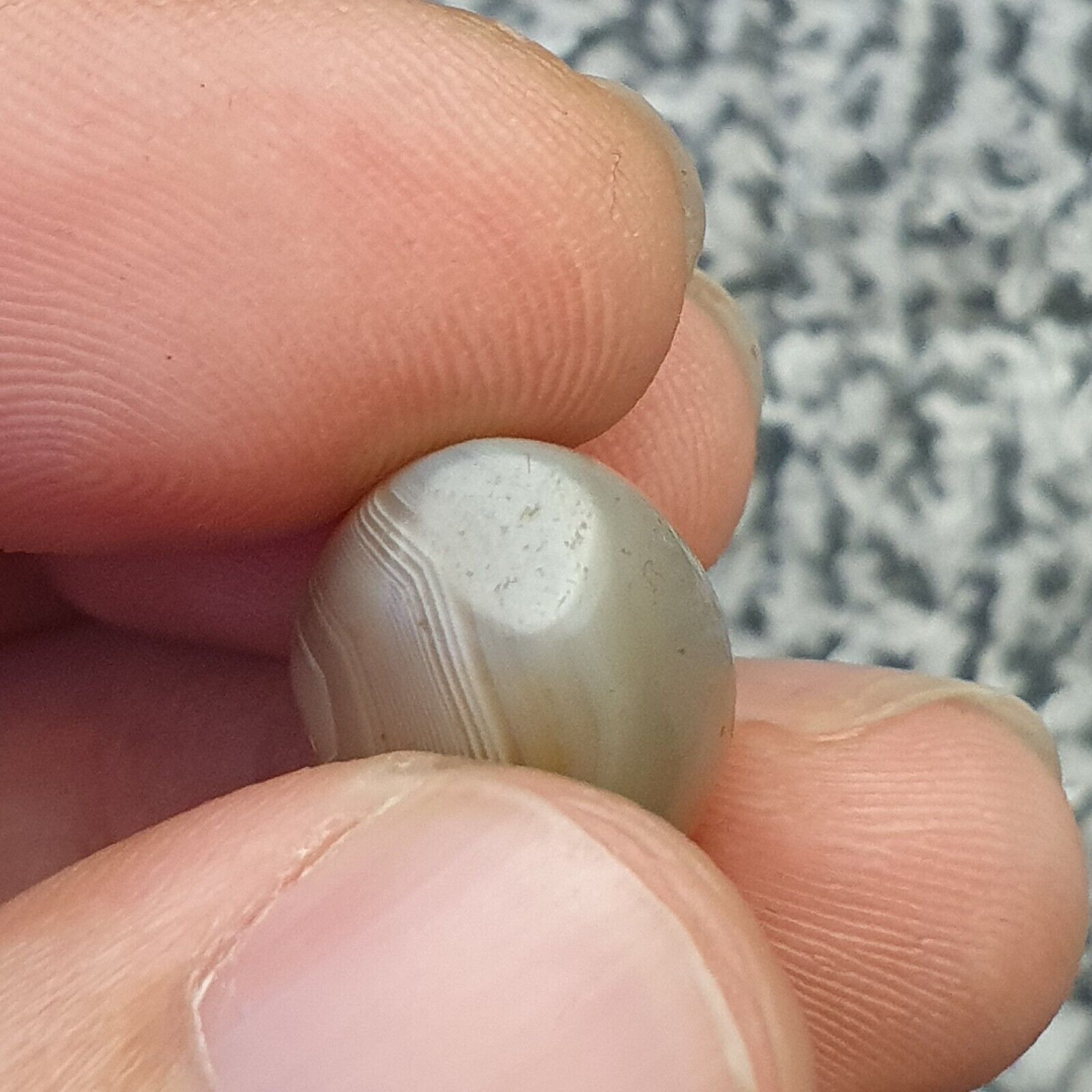 Genuine Ancient Yemeni Agate Chung Agate Dzi Bead no hole Haqeeq Amulet