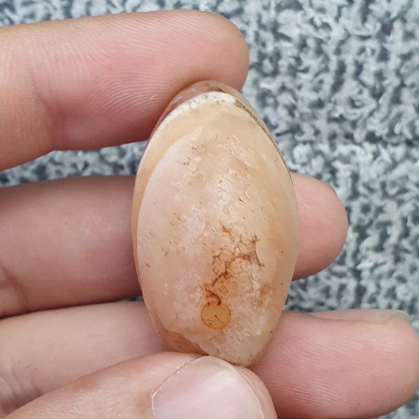 Antikes altes nahöstliches altes Achat-Stein-Amulett mit Augenperle