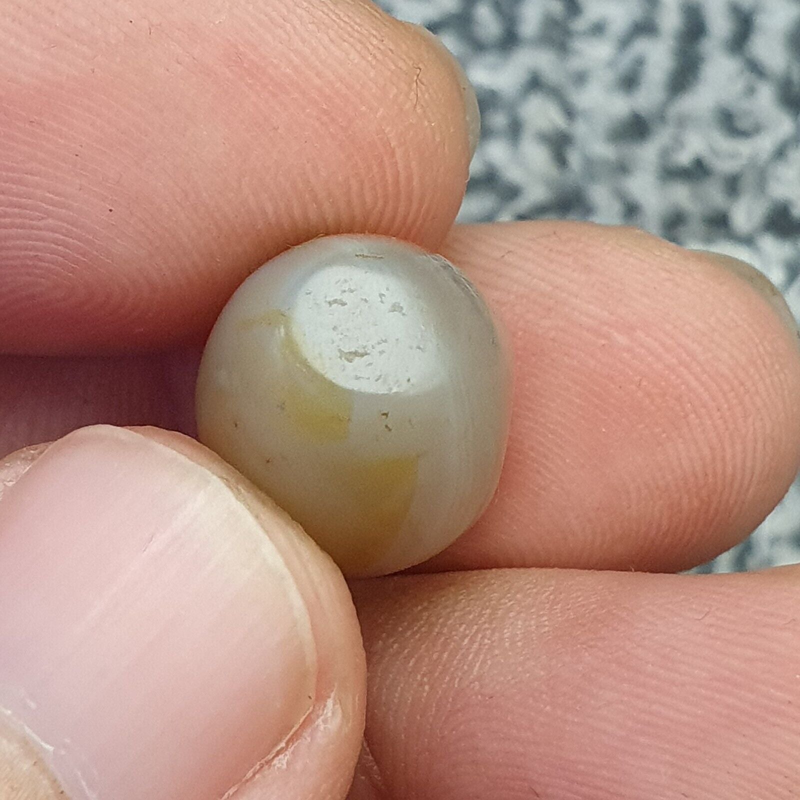 Genuine Ancient Yemeni Agate Chung Agate Dzi Bead no hole Haqeeq Amulet