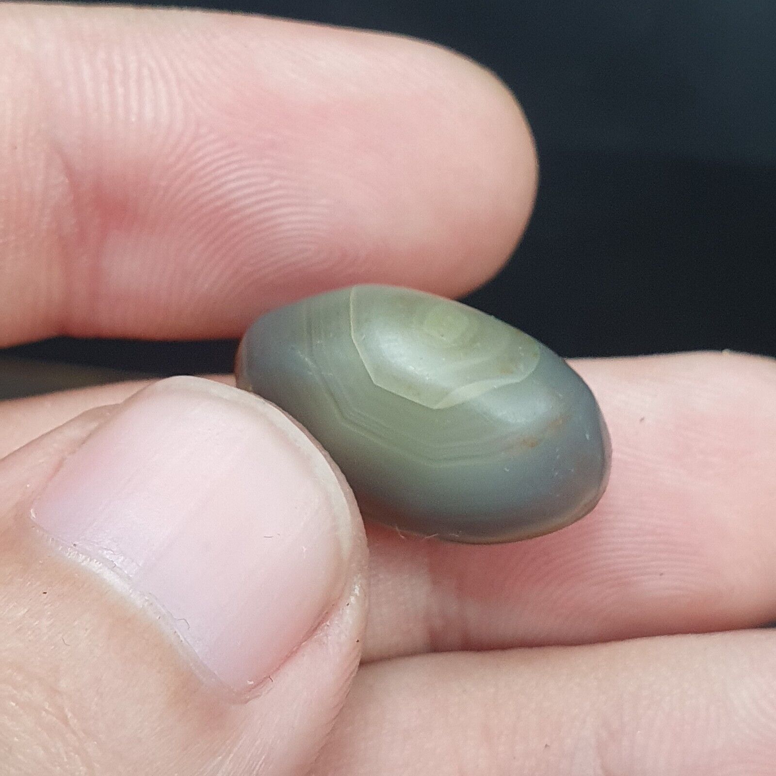 Ancient Tibetan Luk Mik Dzi Banded Agate Eye Bead in Perfect Condition