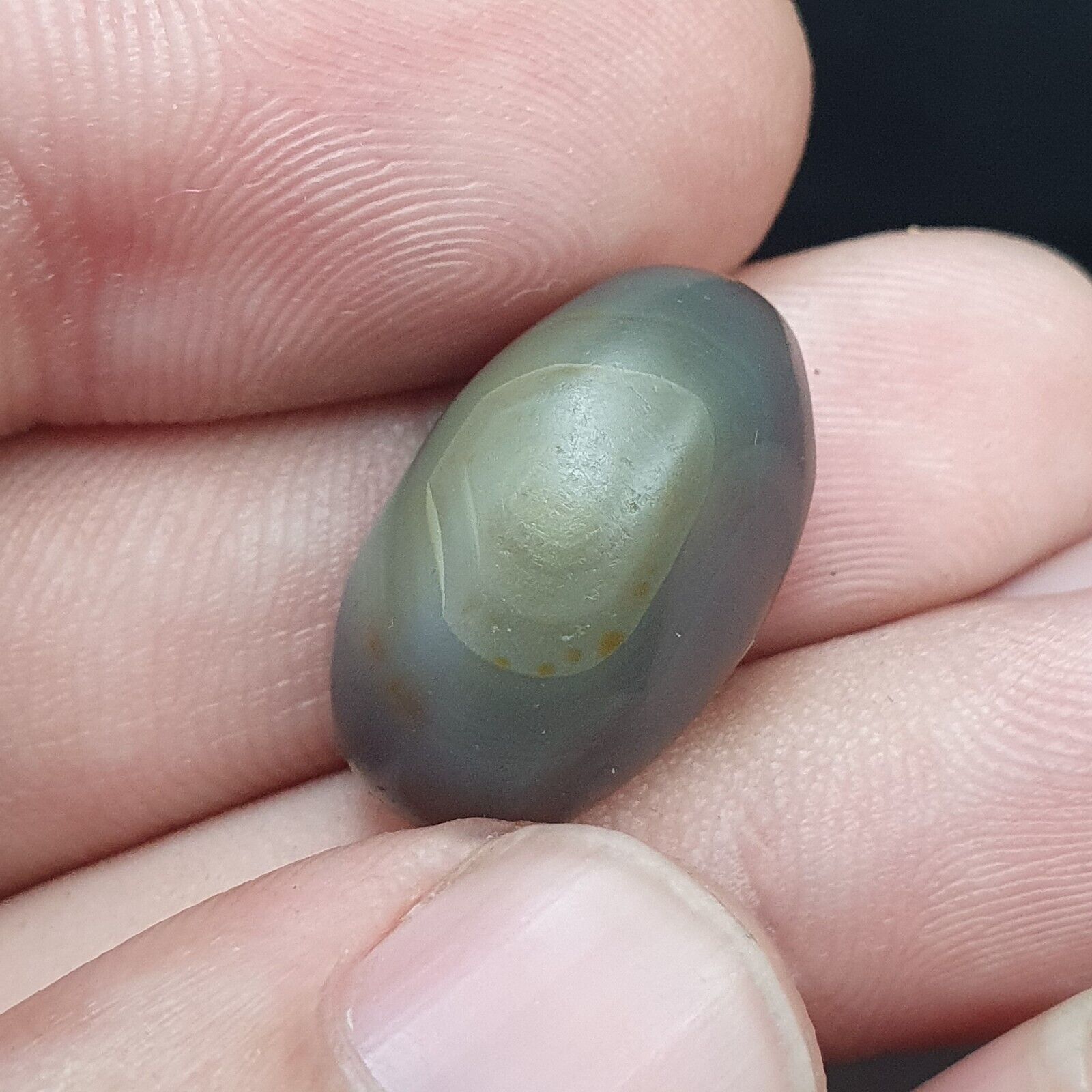 Ancient Tibetan Luk Mik Dzi Banded Agate Eye Bead in Perfect Condition