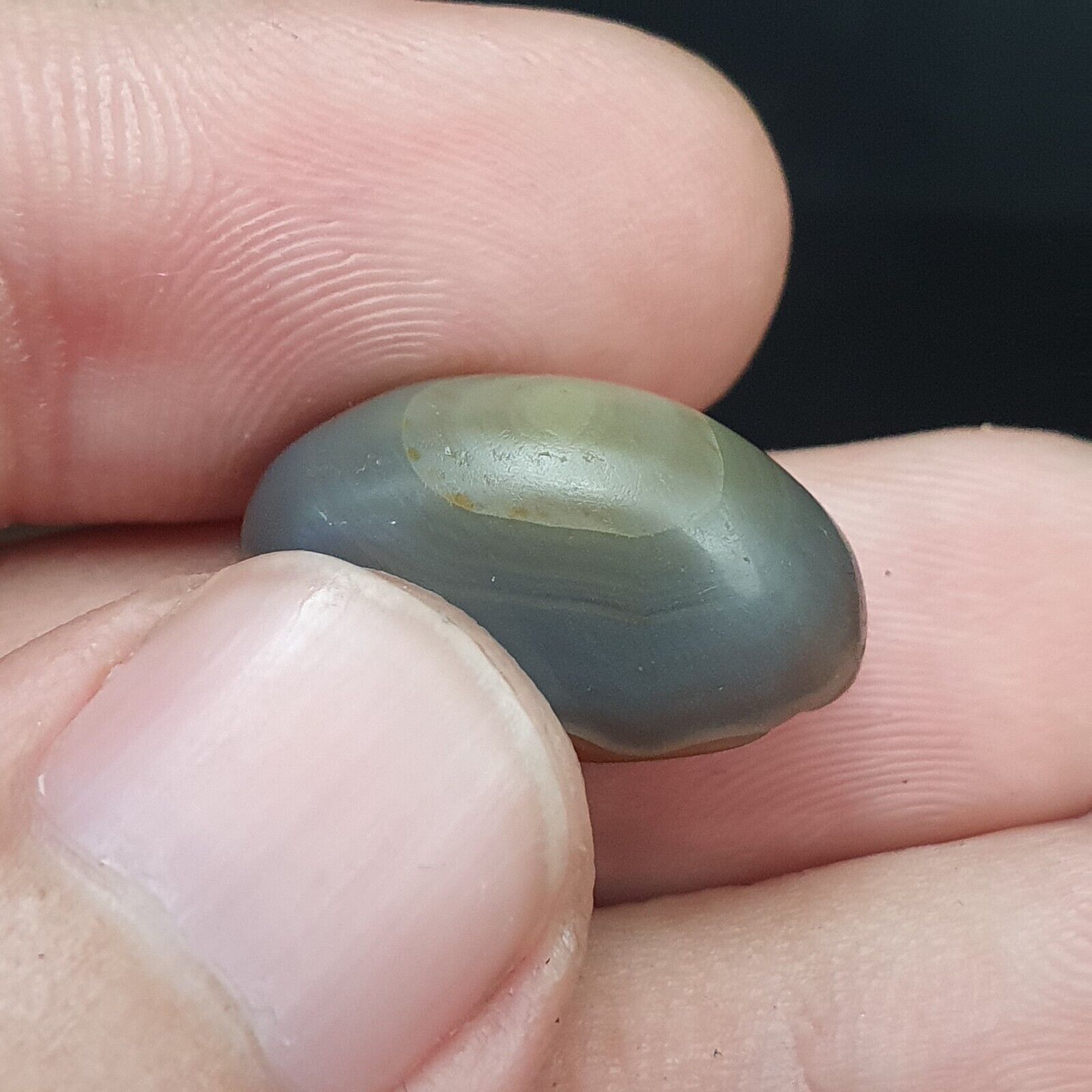 Ancient Tibetan Luk Mik Dzi Banded Agate Eye Bead in Perfect Condition