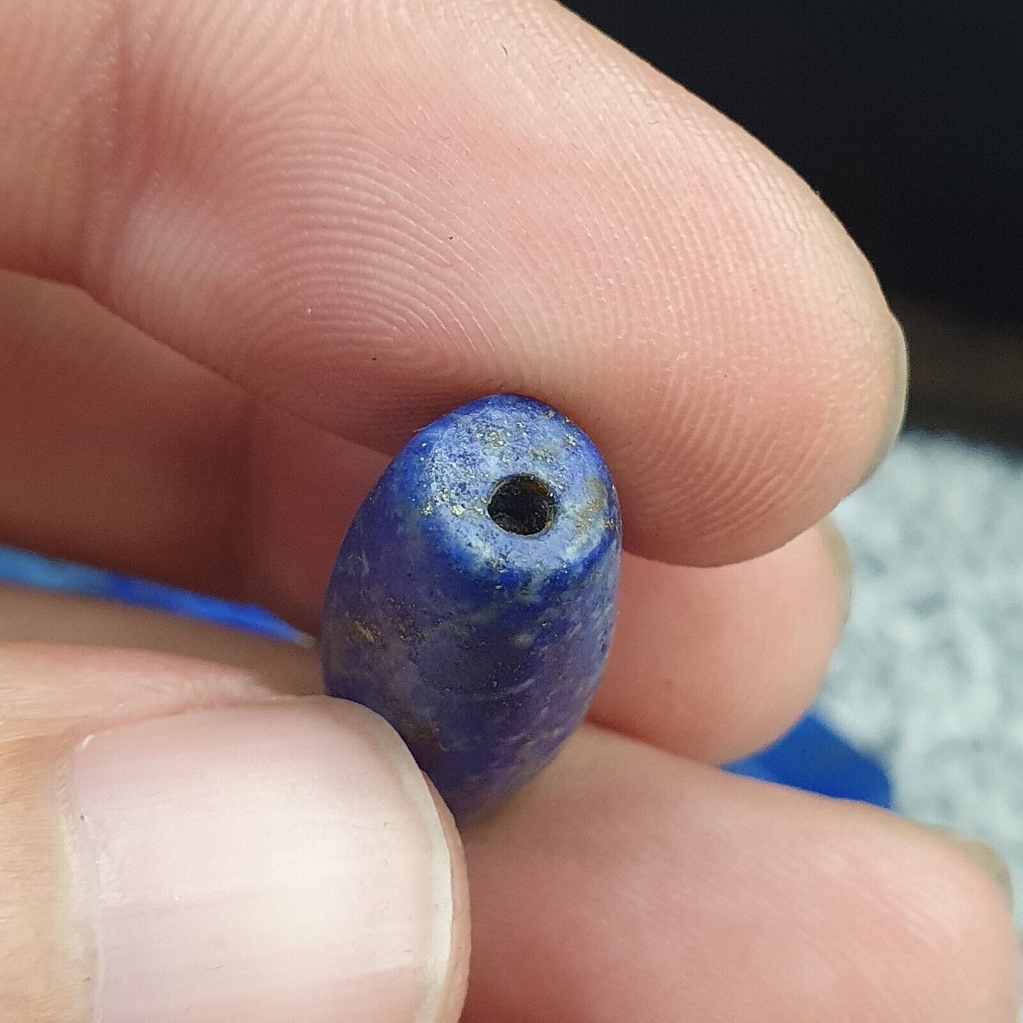 古老的天然近東青金石石珠批量