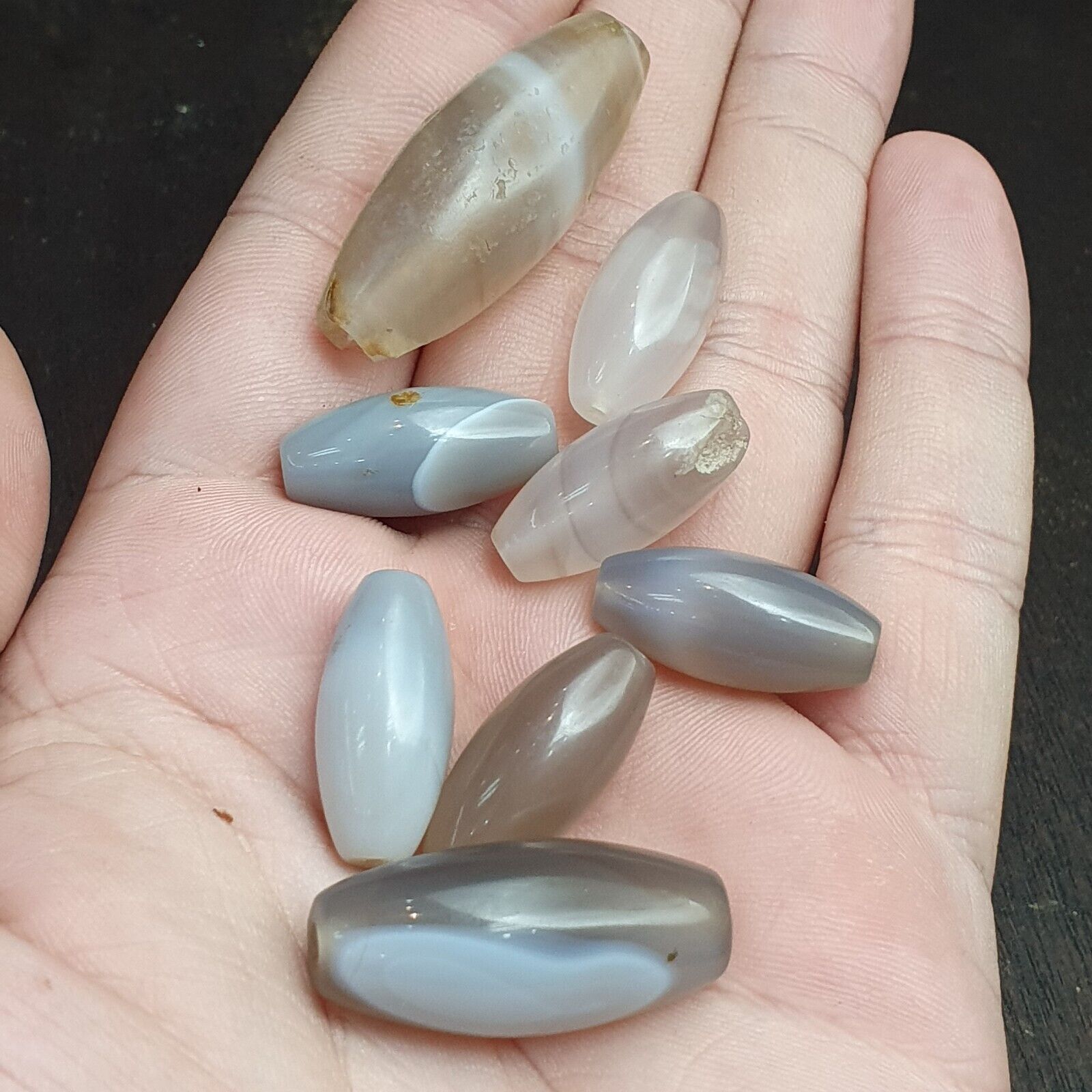 Lot 8 Ancient Antique Persian Himalayan Gray Blue Agate Beads