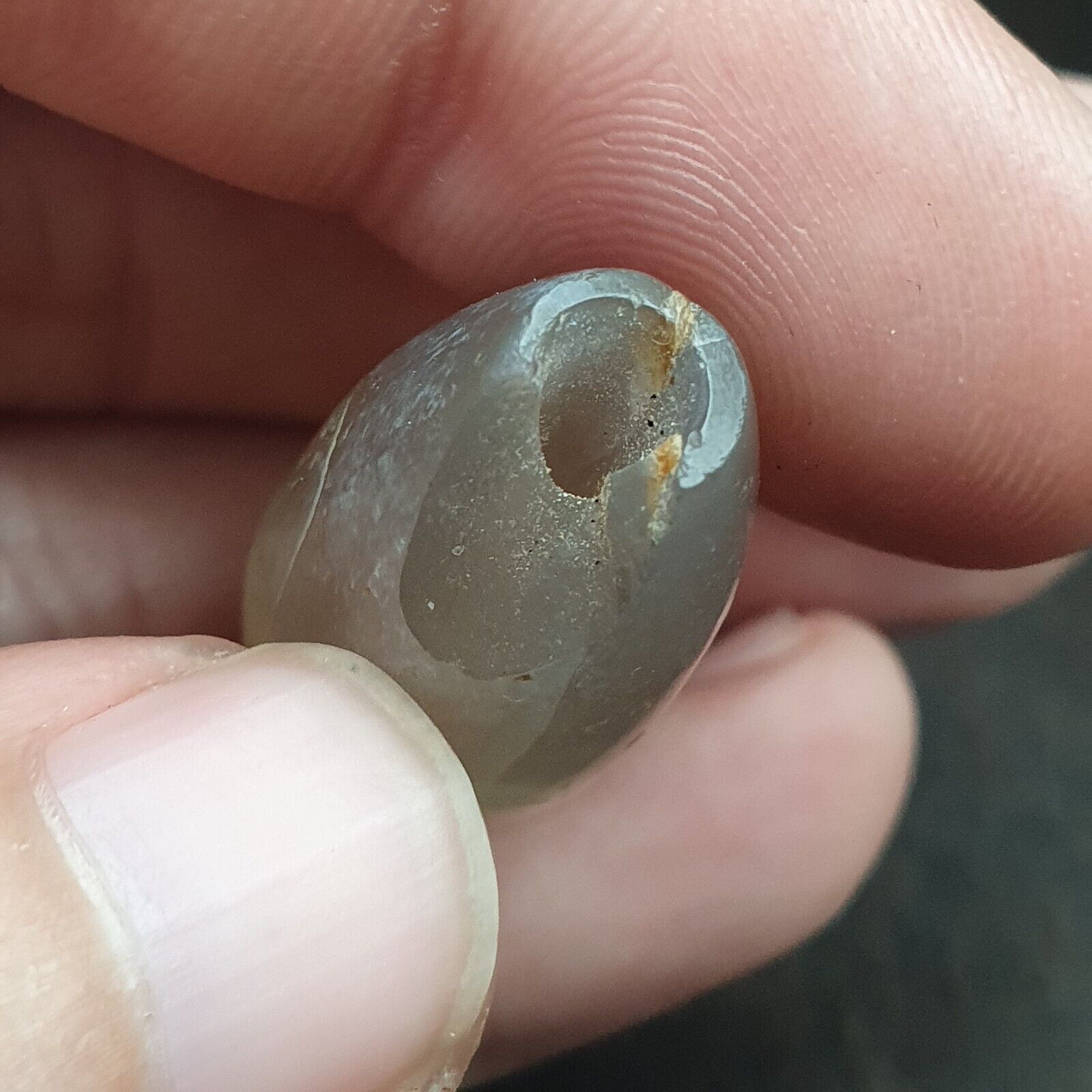 Lot 8 Ancient Antique Persian Himalayan Gray Blue Agate Beads