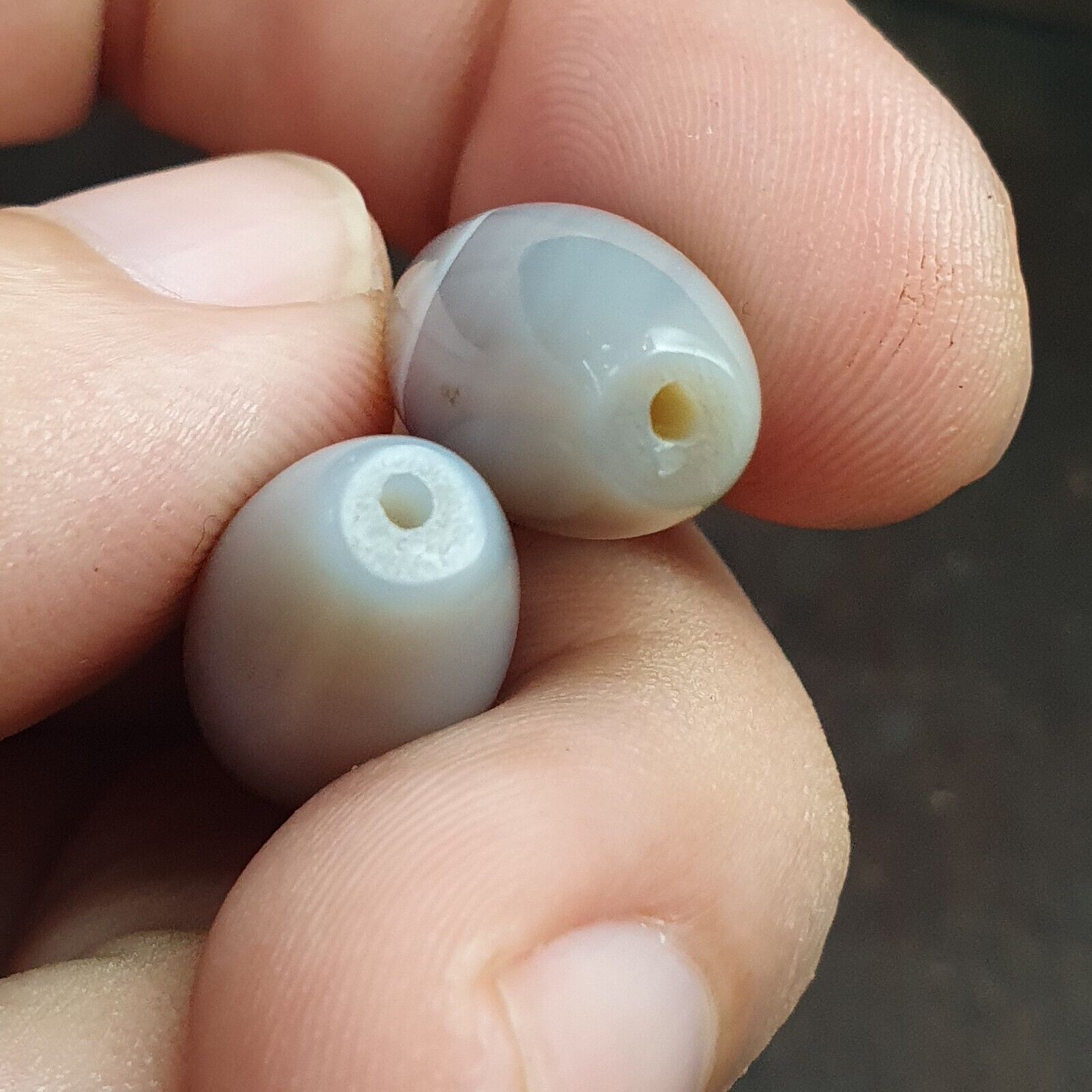 Lot 8 Ancient Antique Persian Himalayan Gray Blue Agate Beads