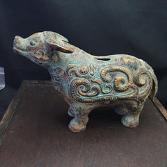 Antique Chinese civilization bronze Brass cow figure Rare find Mystical Figures