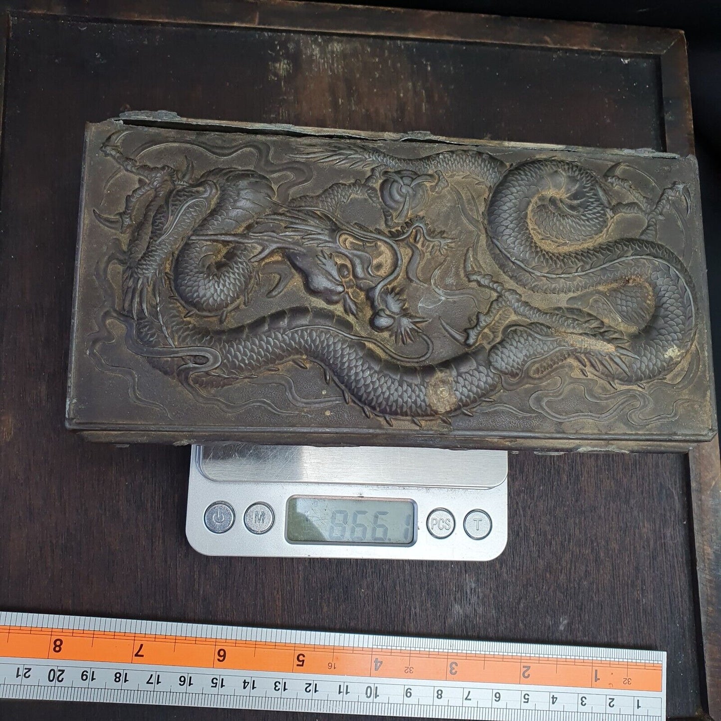 古董中國出口青銅盒帶龍裝飾稀有發現