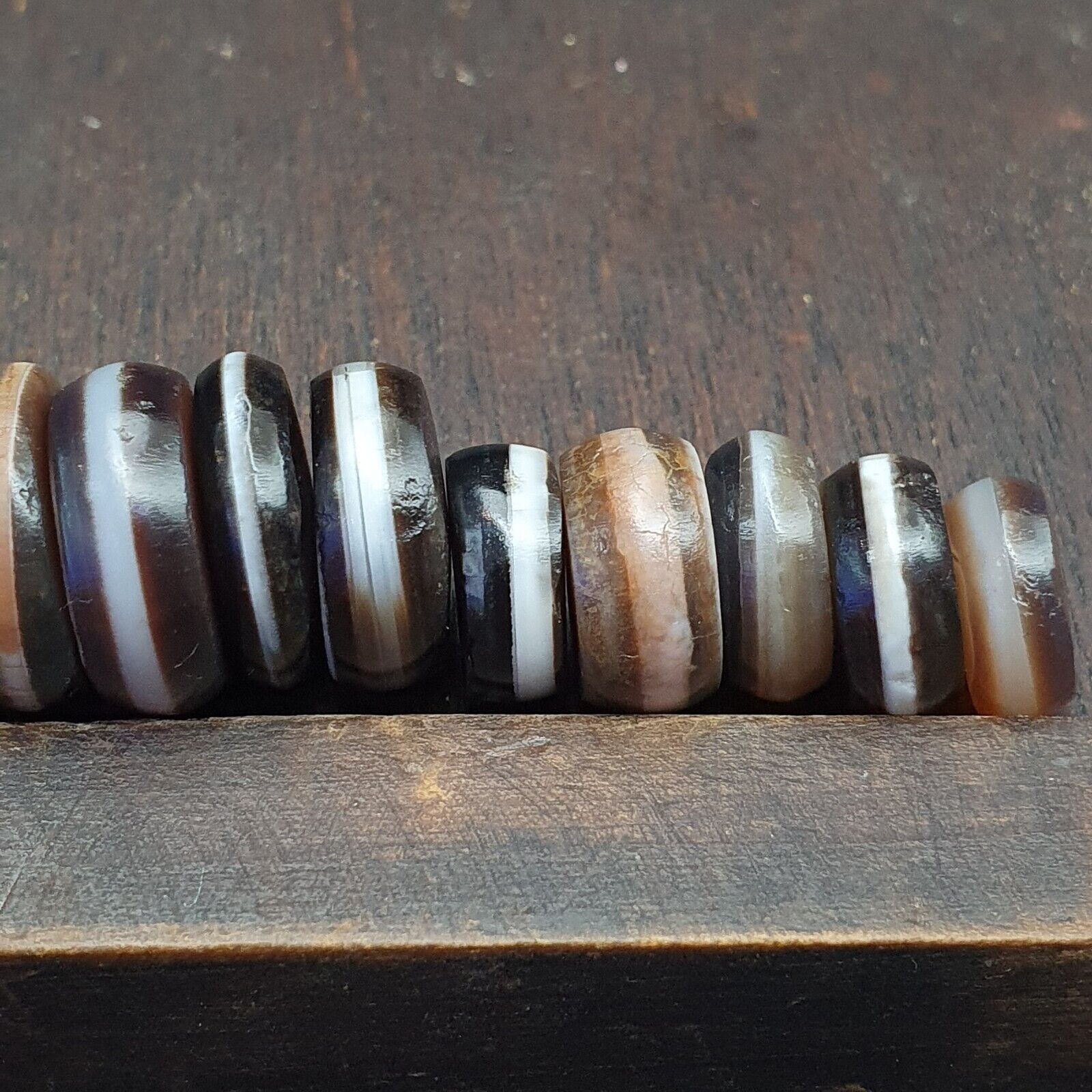 Lot 20 Ancient Antique INDO Himalayan Dzi Beads Soleimani Banded Agate Beads