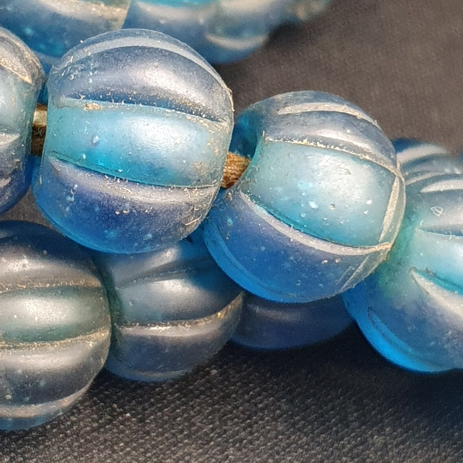 BEAUTIFUL OLD AFRICAN Blue GLASS ANTIQUE BEADS 13-14MM