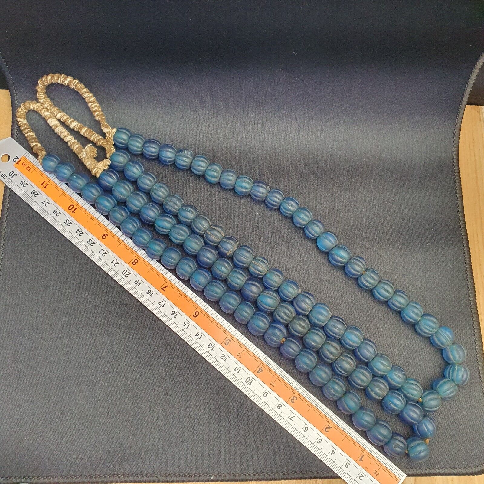 BEAUTIFUL OLD AFRICAN Blue GLASS ANTIQUE BEADS 13-14MM