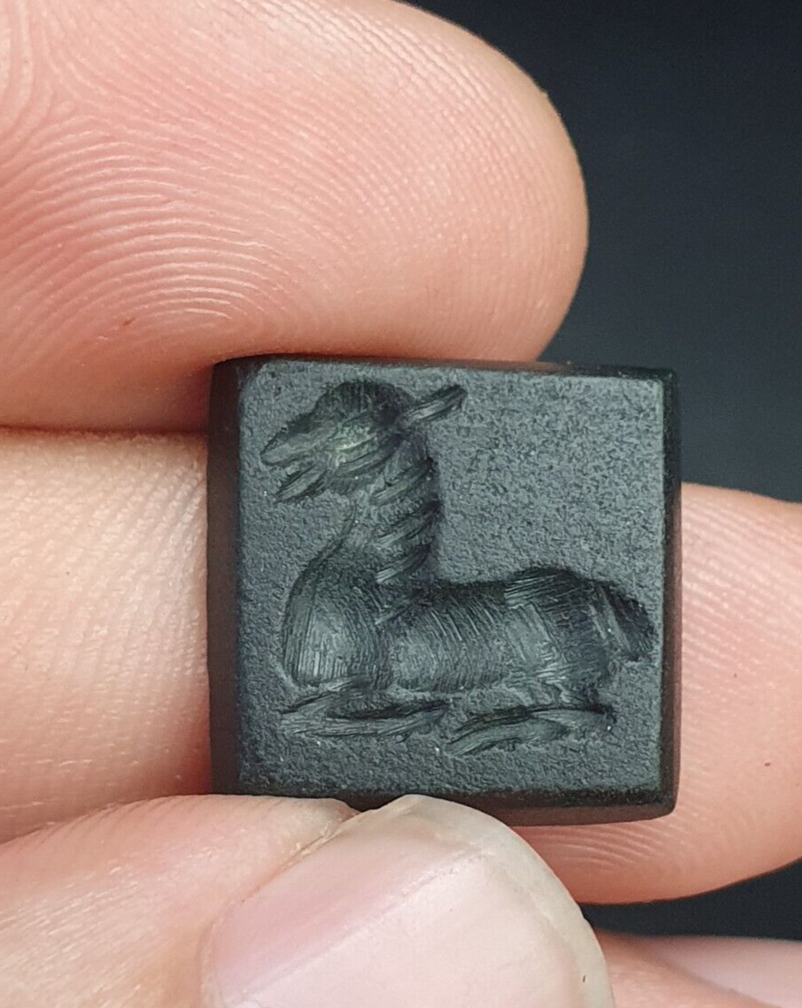 古代古董中東深綠色玉石郵票印章動物