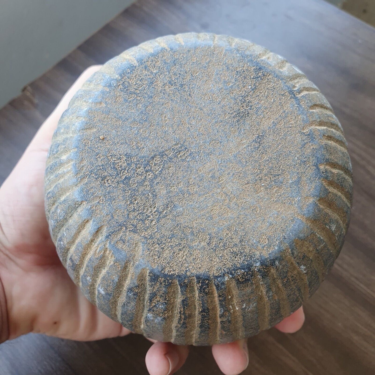 斯瓦特山谷手工雕刻的古董硬石花瓶