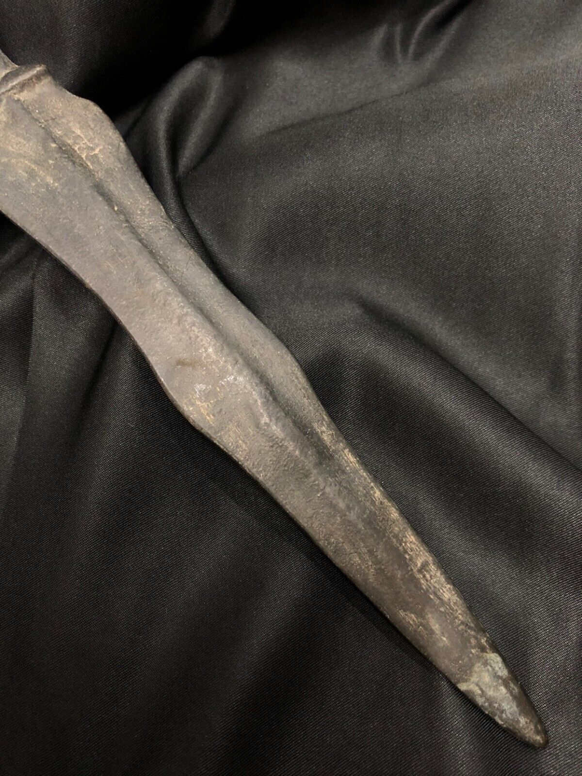 Antikes WUNDERBARES BRONZE-DOLCH-KURZES SCHWERT mit menschlichem Kopfgriff 