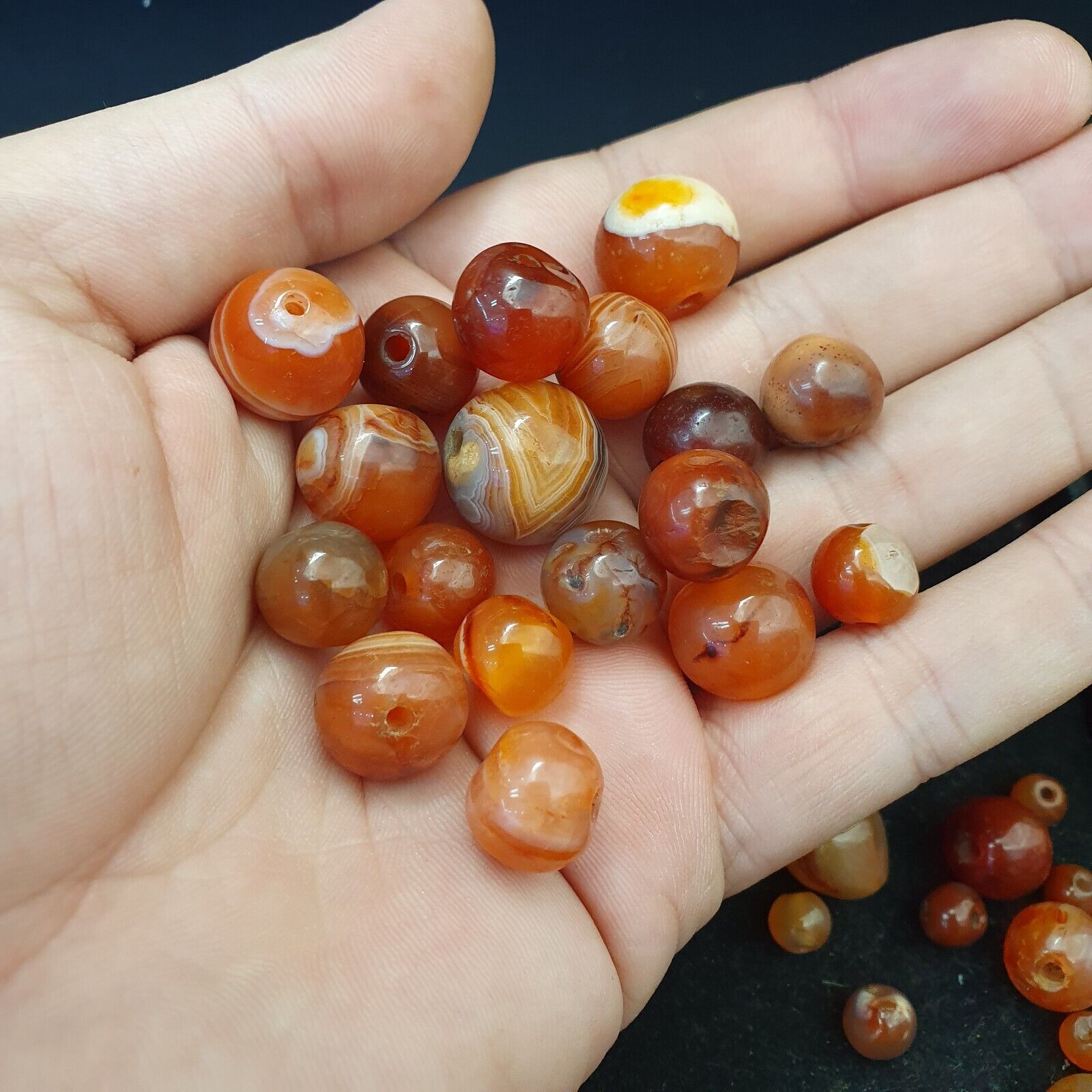 Lot 84 Antique Agate Eye Beads Safavid dynasty Mughal Era Beads 200 Grams