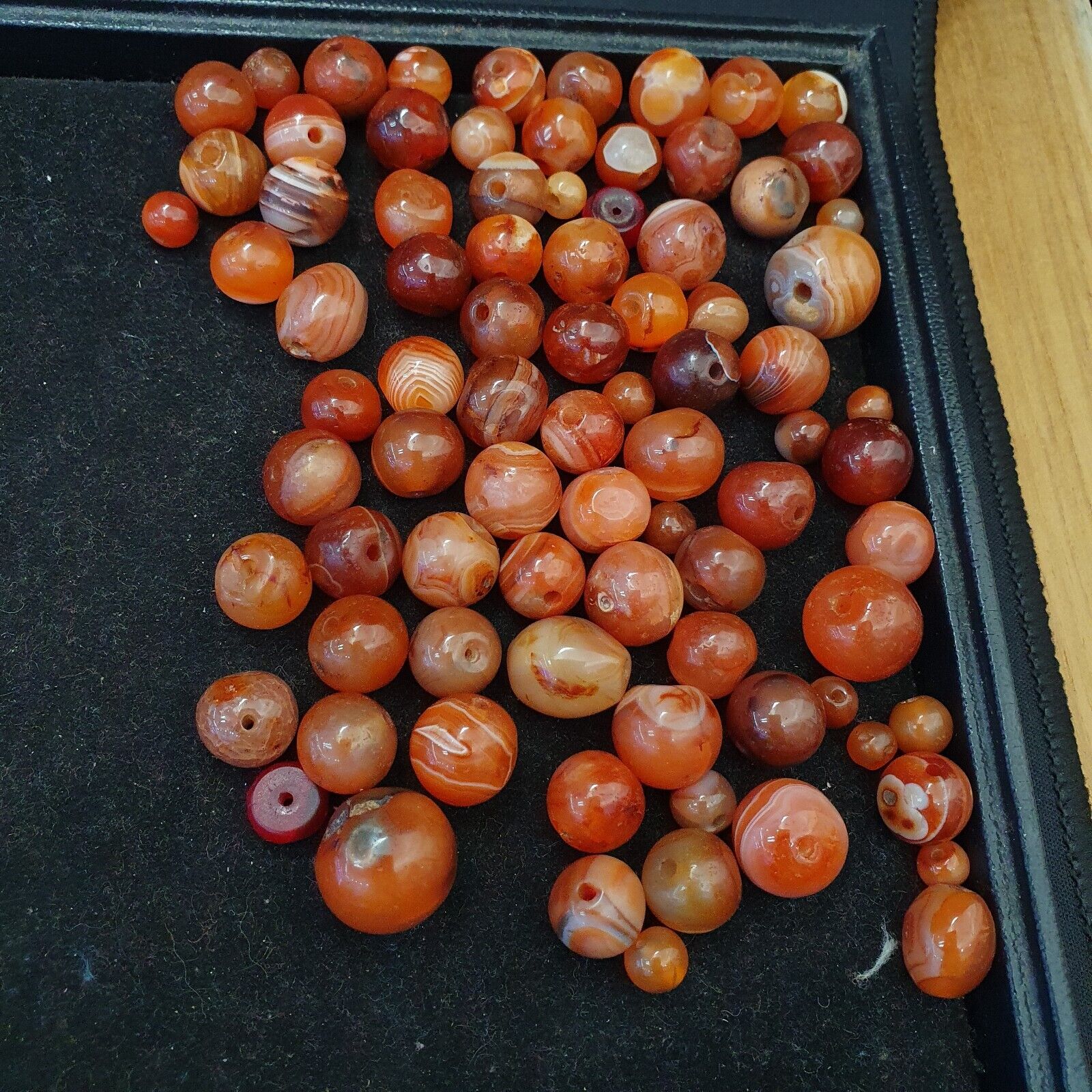 Lot 84 Antique Agate Eye Beads Safavid dynasty Mughal Era Beads 200 Grams