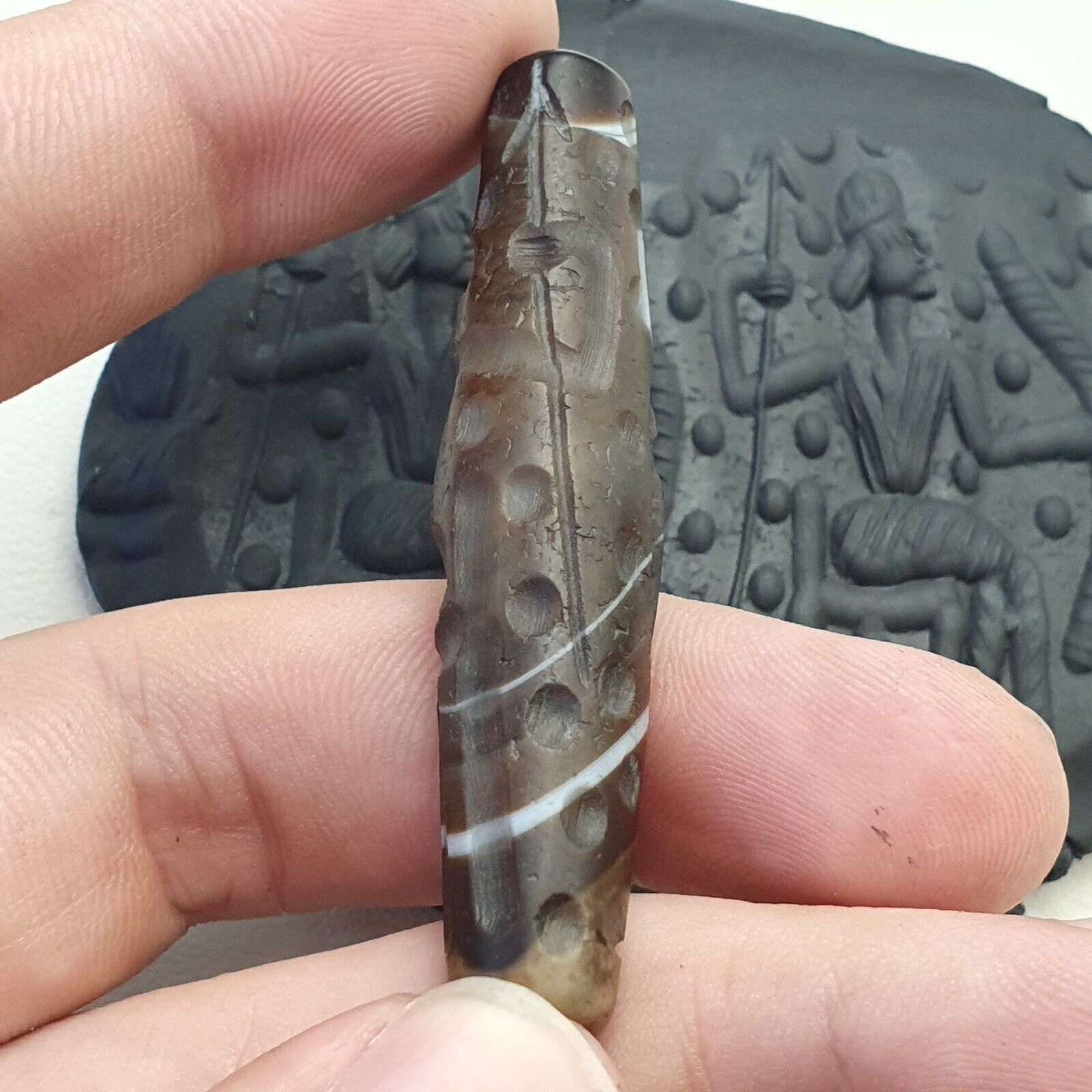 Antique Ancient INDO Tibetan Carving Agate Eye stone Bead Amulet Intaglio