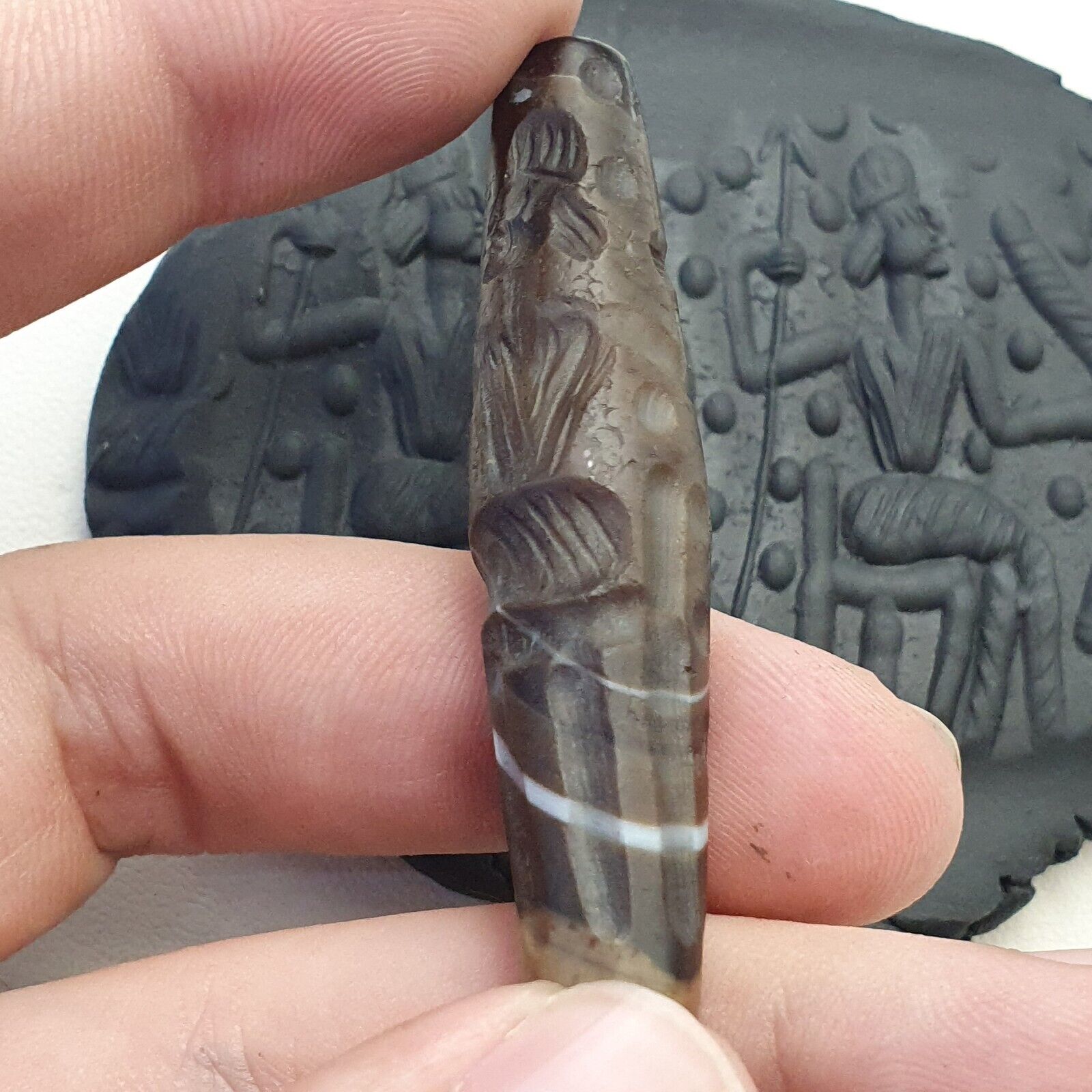 Antique Ancient INDO Tibetan Carving Agate Eye stone Bead Amulet Intaglio