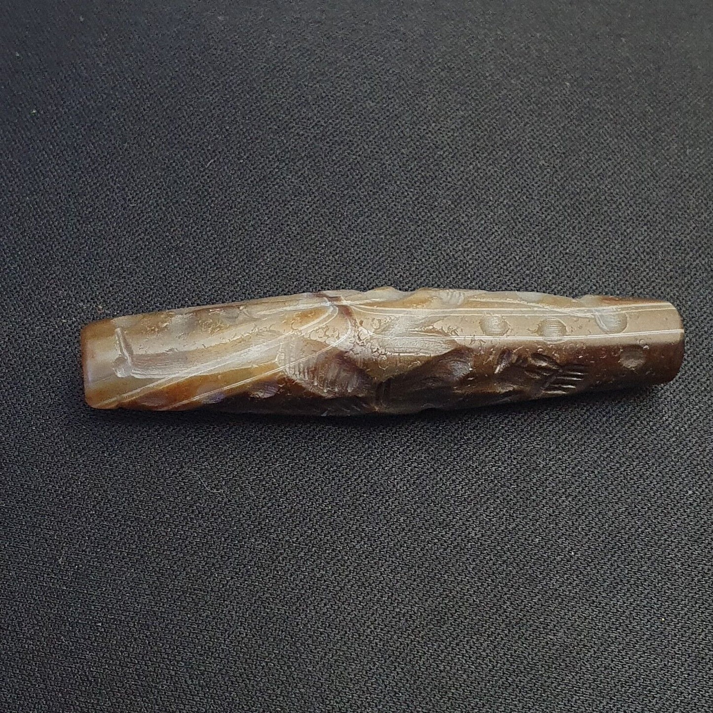 古董古印度西藏雕刻瑪瑙眼石珠護身符