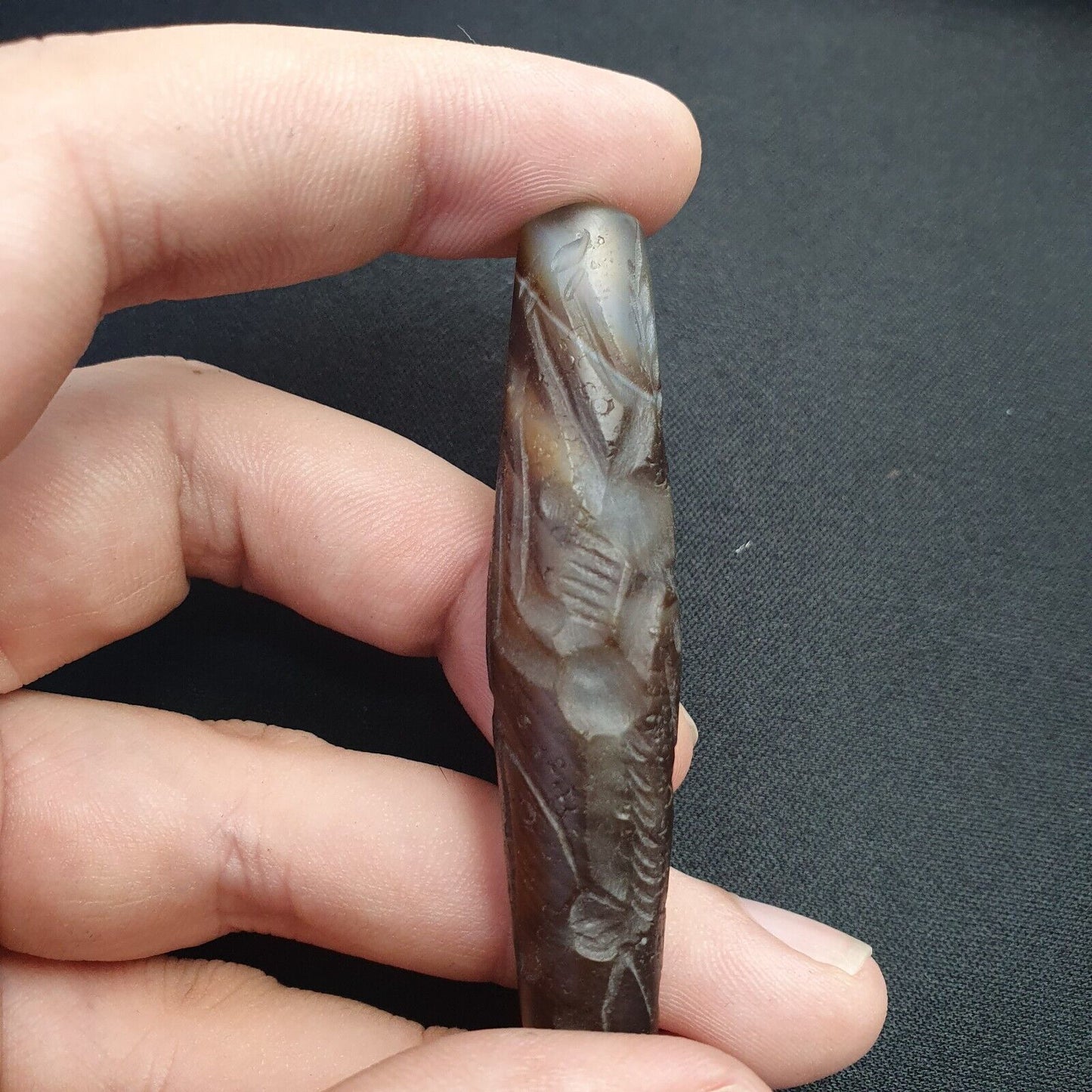 古董古印度西藏雕刻瑪瑙眼石珠護身符動物和獵人