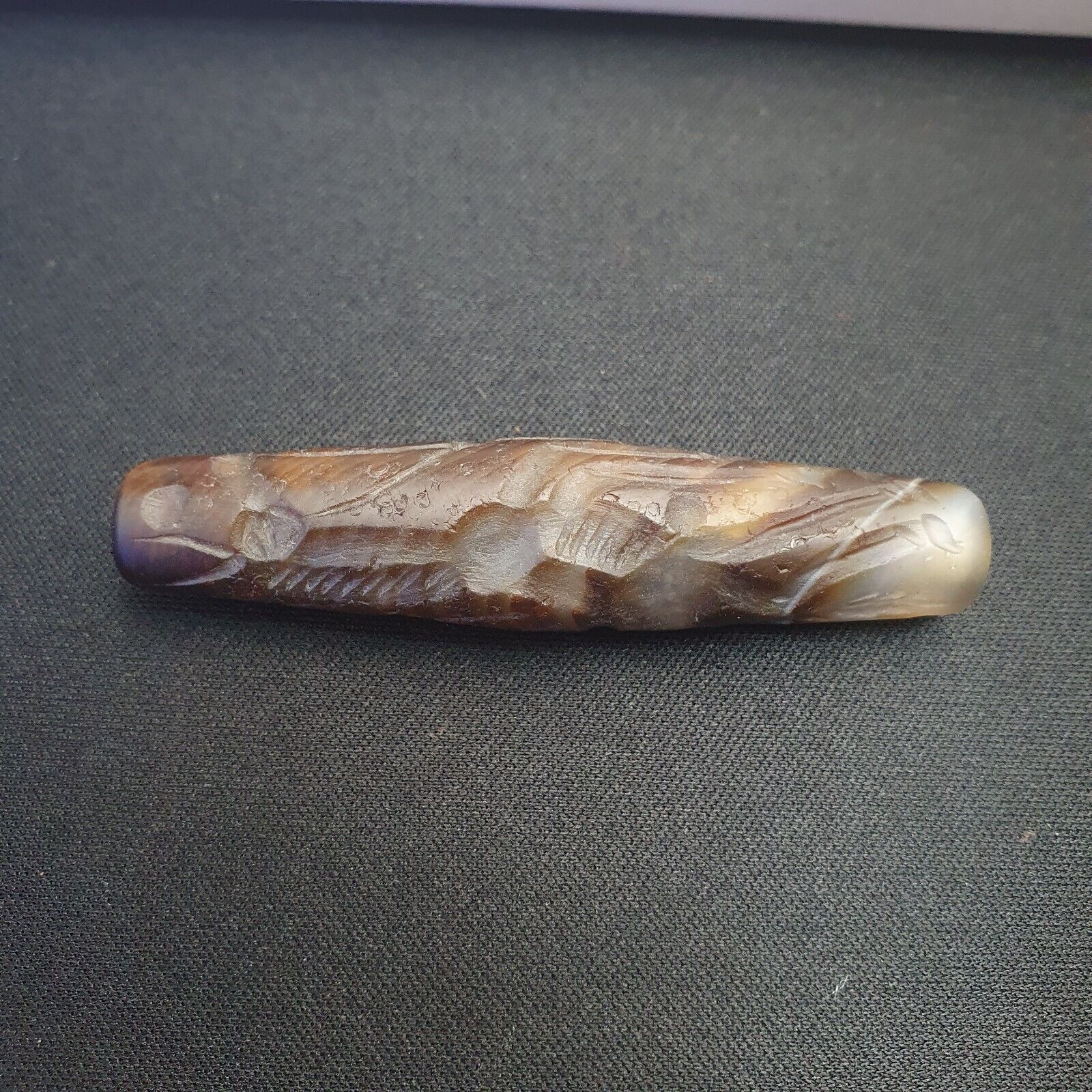 Antique Ancient Indo Tibetan Carving Agate Eye stone Bead Amulet Animal & hunter