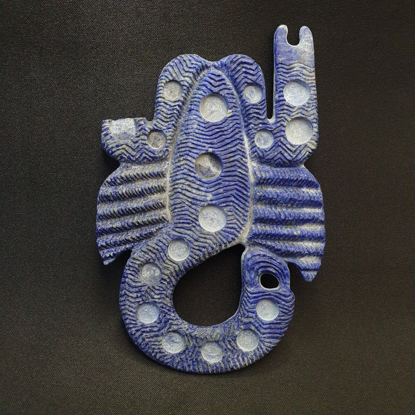 古代吉羅夫特文明藍色青金石神秘蝎子石像
