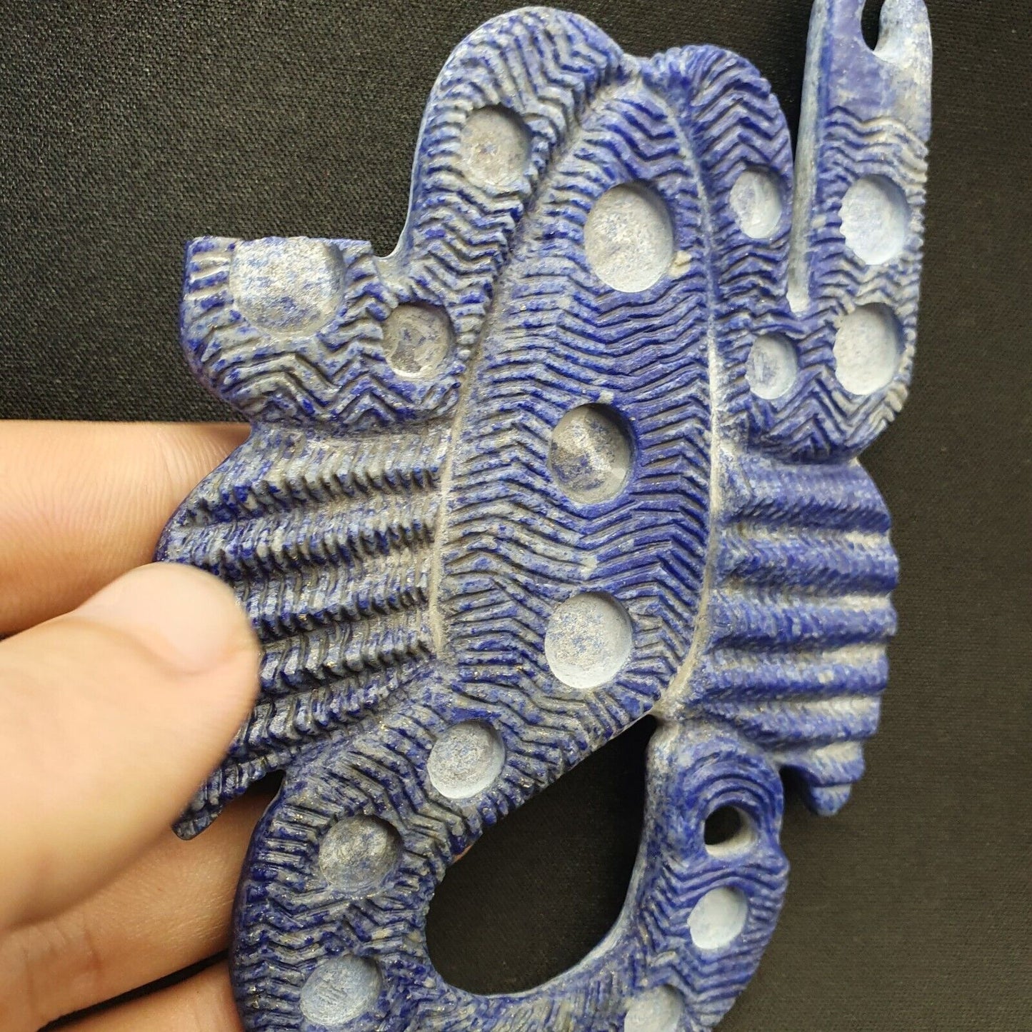 古代吉羅夫特文明藍色青金石神秘蝎子石像