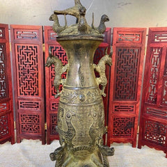 Antike chinesische Bronze-Bronzeware aus der Shang- und Zhou-Dynastie, Trinkkelch aus Bronze