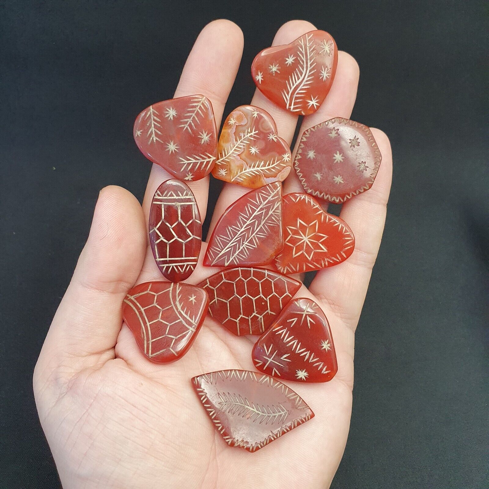 HIMALAYAN Indo Tibetan Central Asian Etched Agate beads Decorated beads Lot