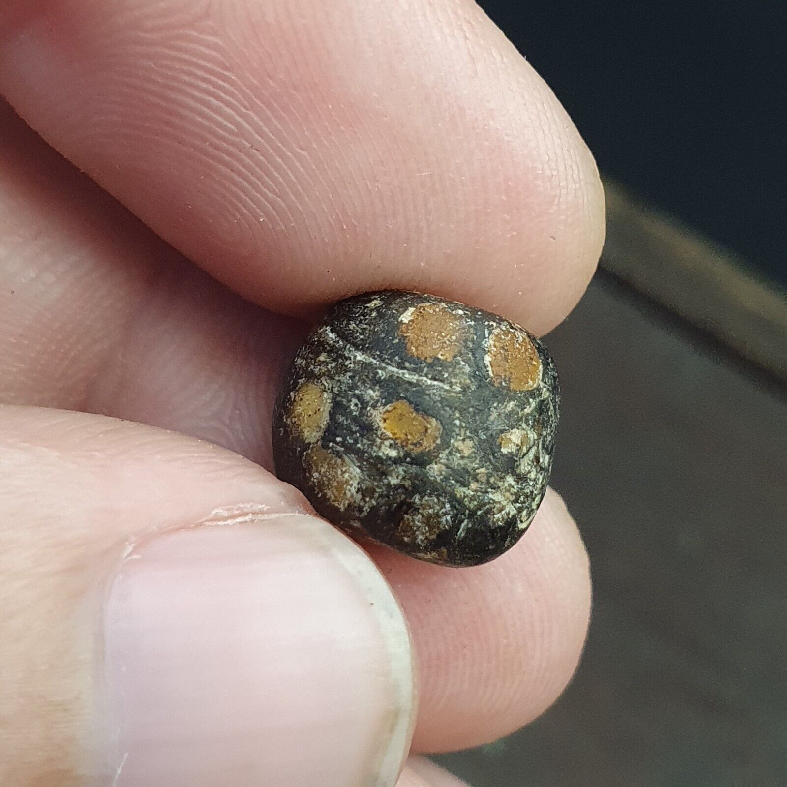 LOT  5 ANCIENT ROMAN . MOSAIC GLASS BEAD. 300 - 200 A.D LT-RB500