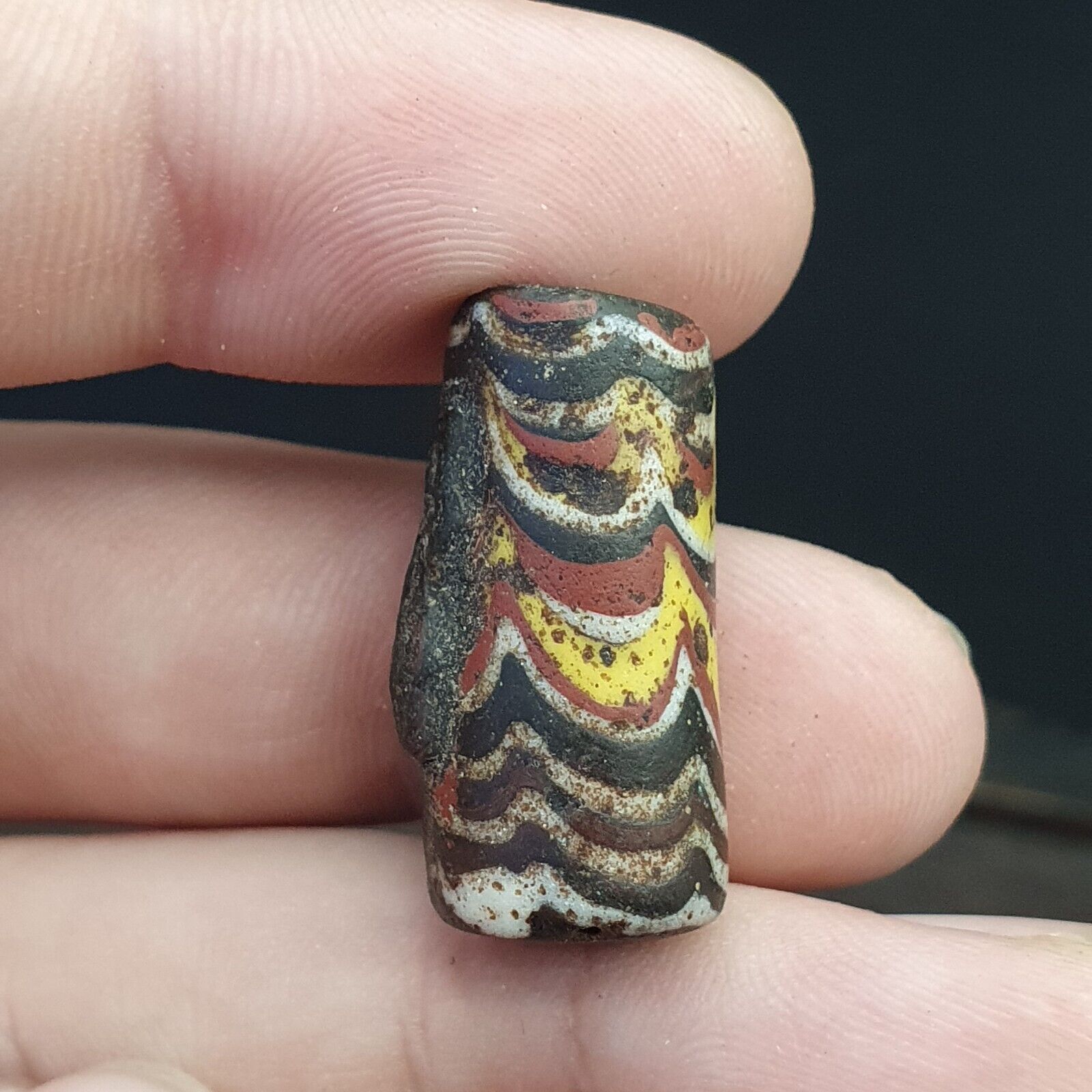 ANCIENT ROMAN . MOSAIC GLASS BEAD. 100 - 200 A.D RB1002