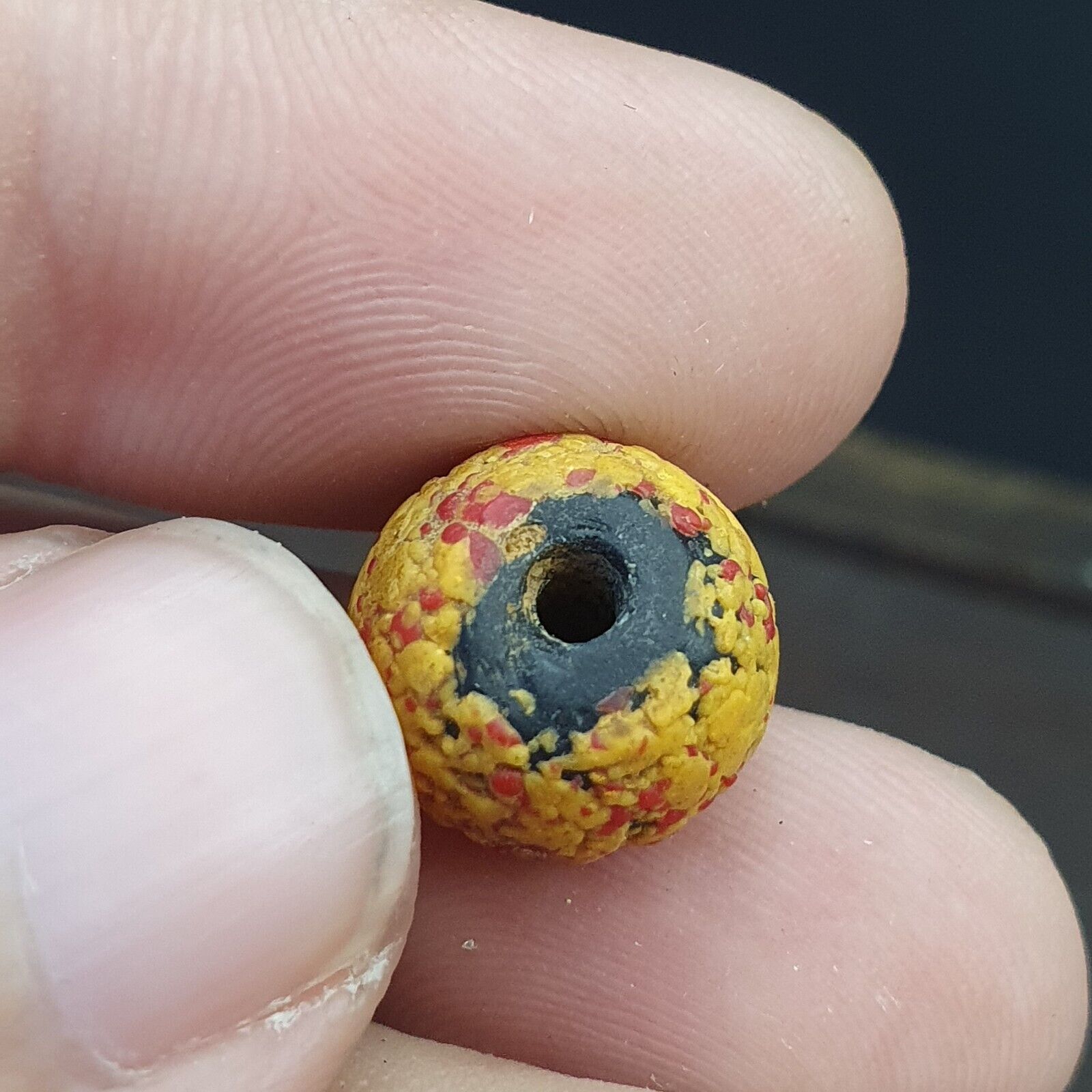 LOT 5 Antique ANCIENT ROMAN . MOSAIC GLASS BEAD. 300 - 400 A.D LT-RB501