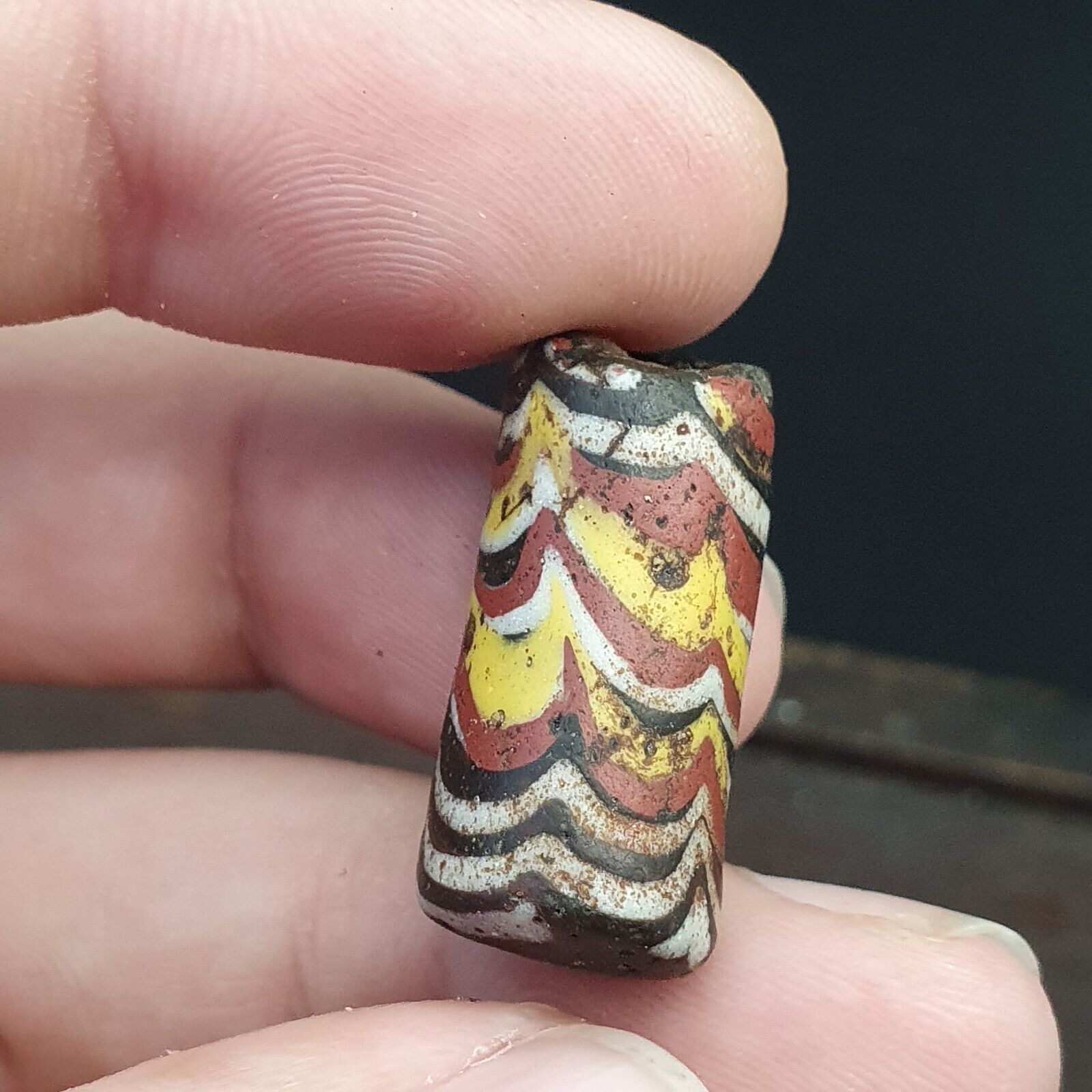 ANCIENT ROMAN . MOSAIC GLASS BEAD. 100 - 200 A.D RB1002