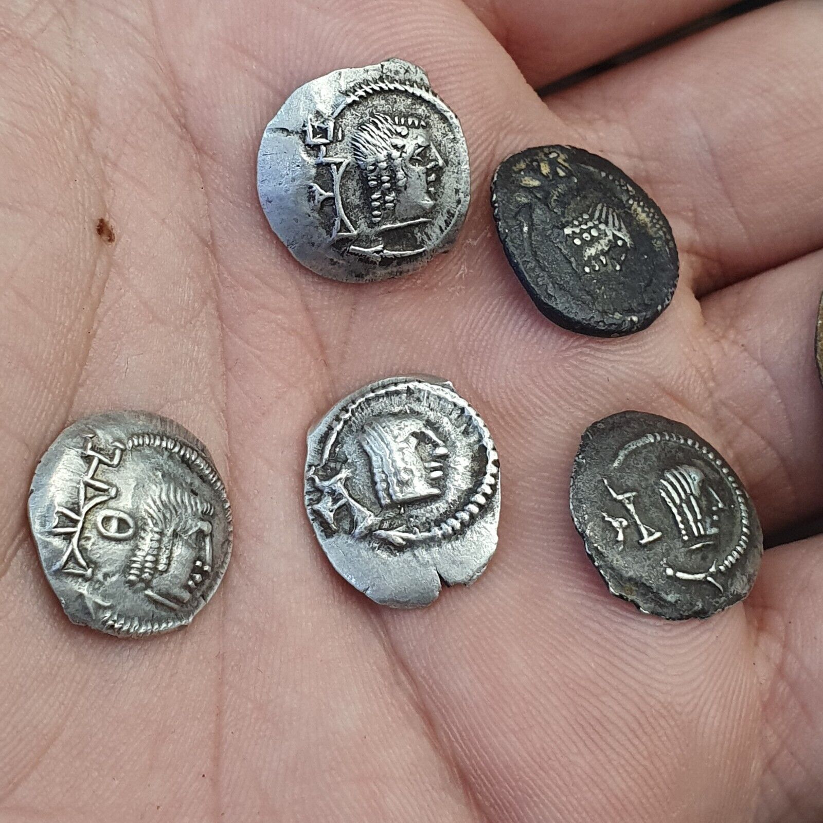 8 pcs. Medieval Islamic silver coins Himyar DIRHAM, Abbasid, Himyarite Kingdom