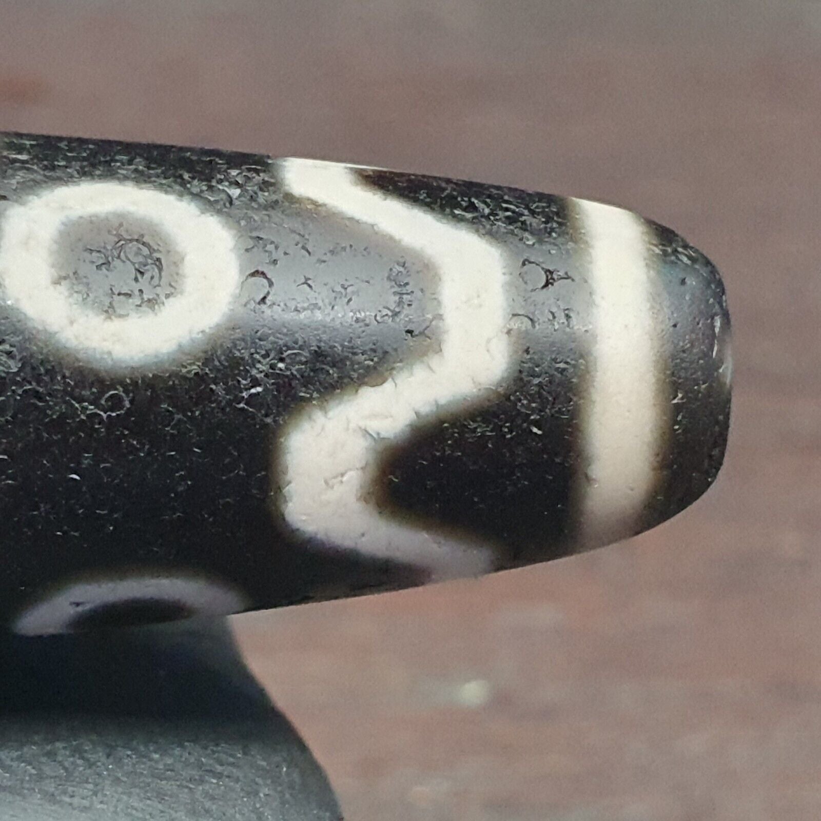 Vintage OLD Himalayan Indo Tibetan rare EYES Patterns eye Dzi Amulet Beads